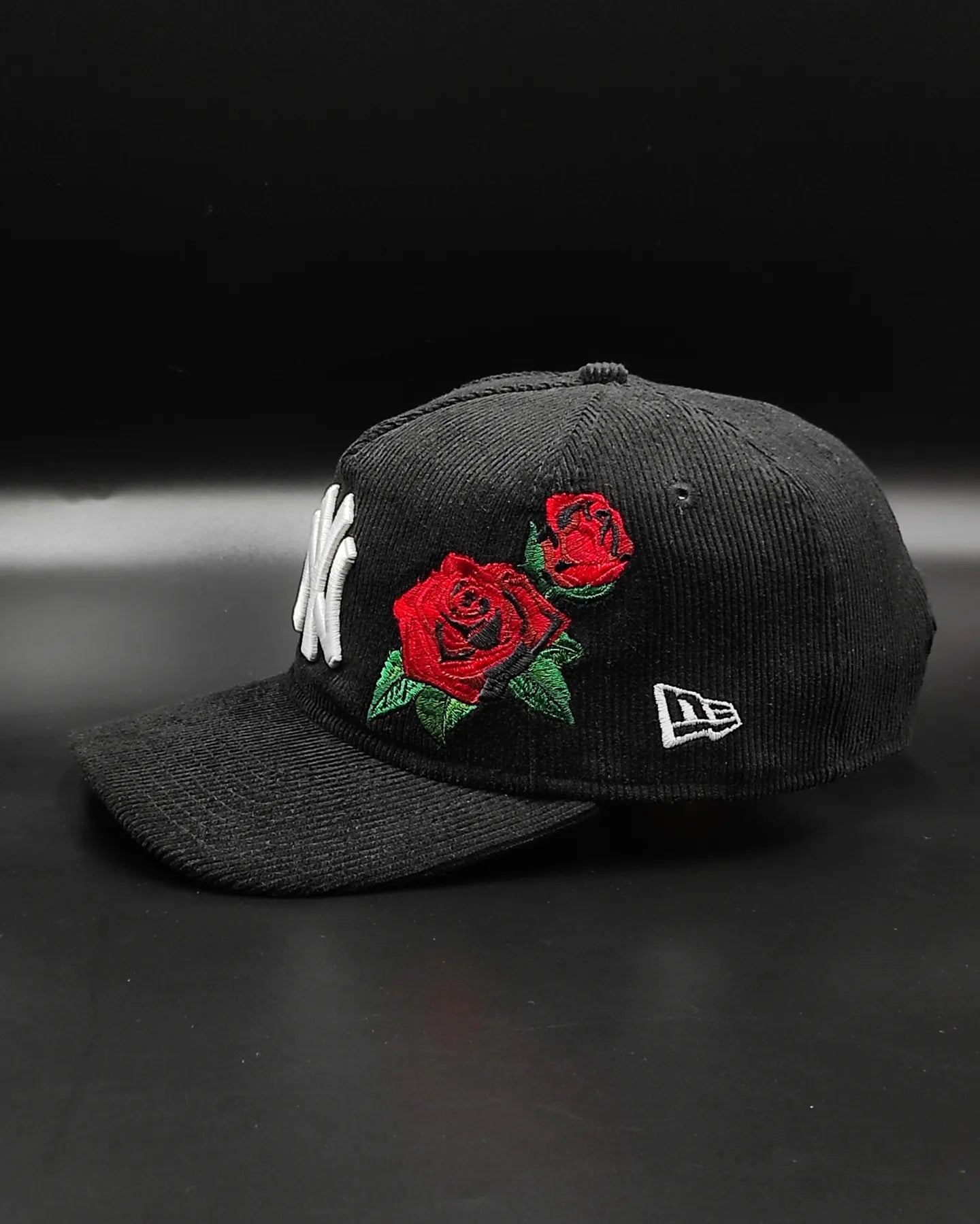 New era New York Yankees ' 🌹' Golfer Pre-Curved Snapback