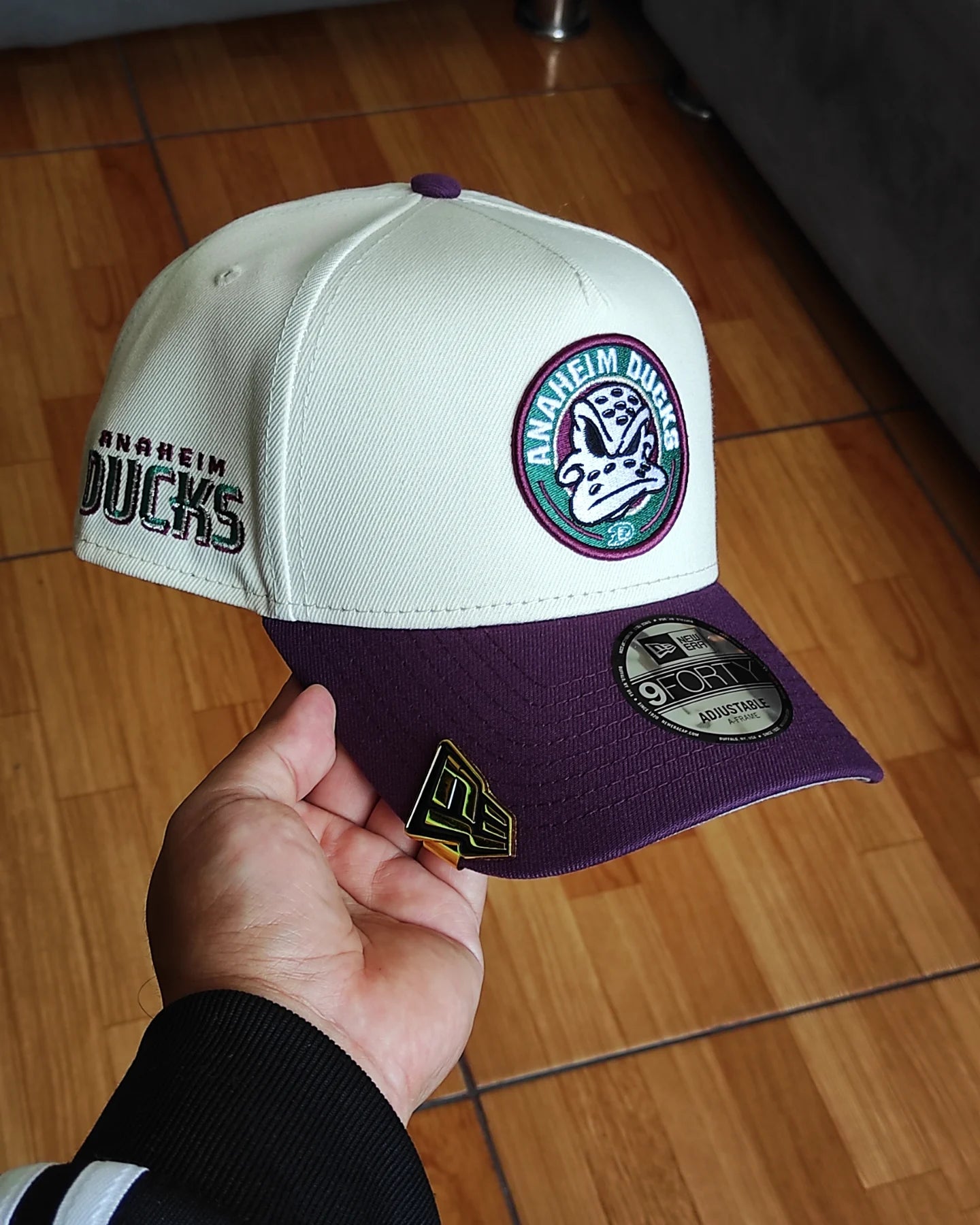 New Era Anaheim Ducks Chrome Two Tone Edition 9Forty A Frame snapback