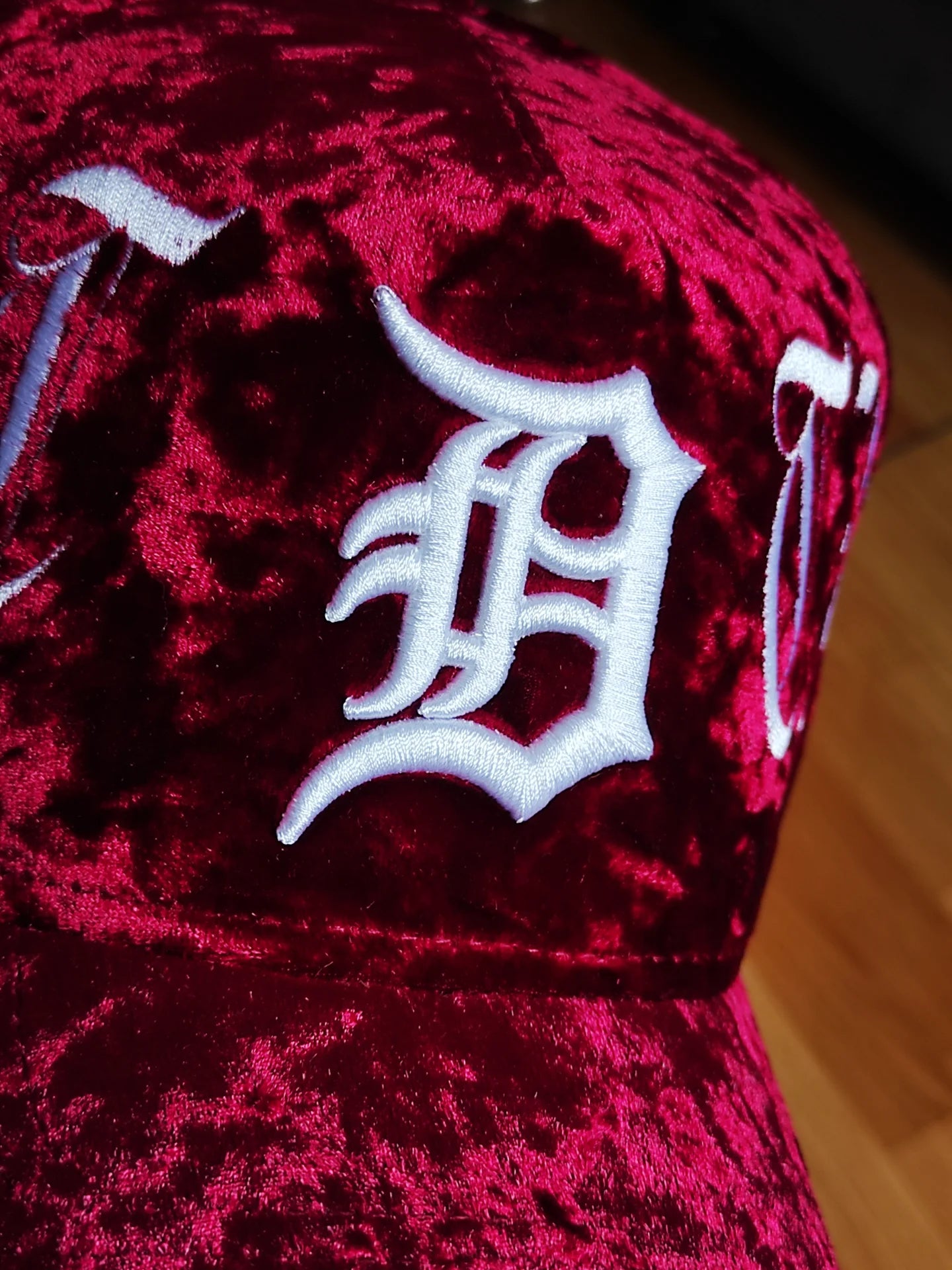 New Era Detroit Tigers ' Velvet' 9FORTY A-Frame Snapback