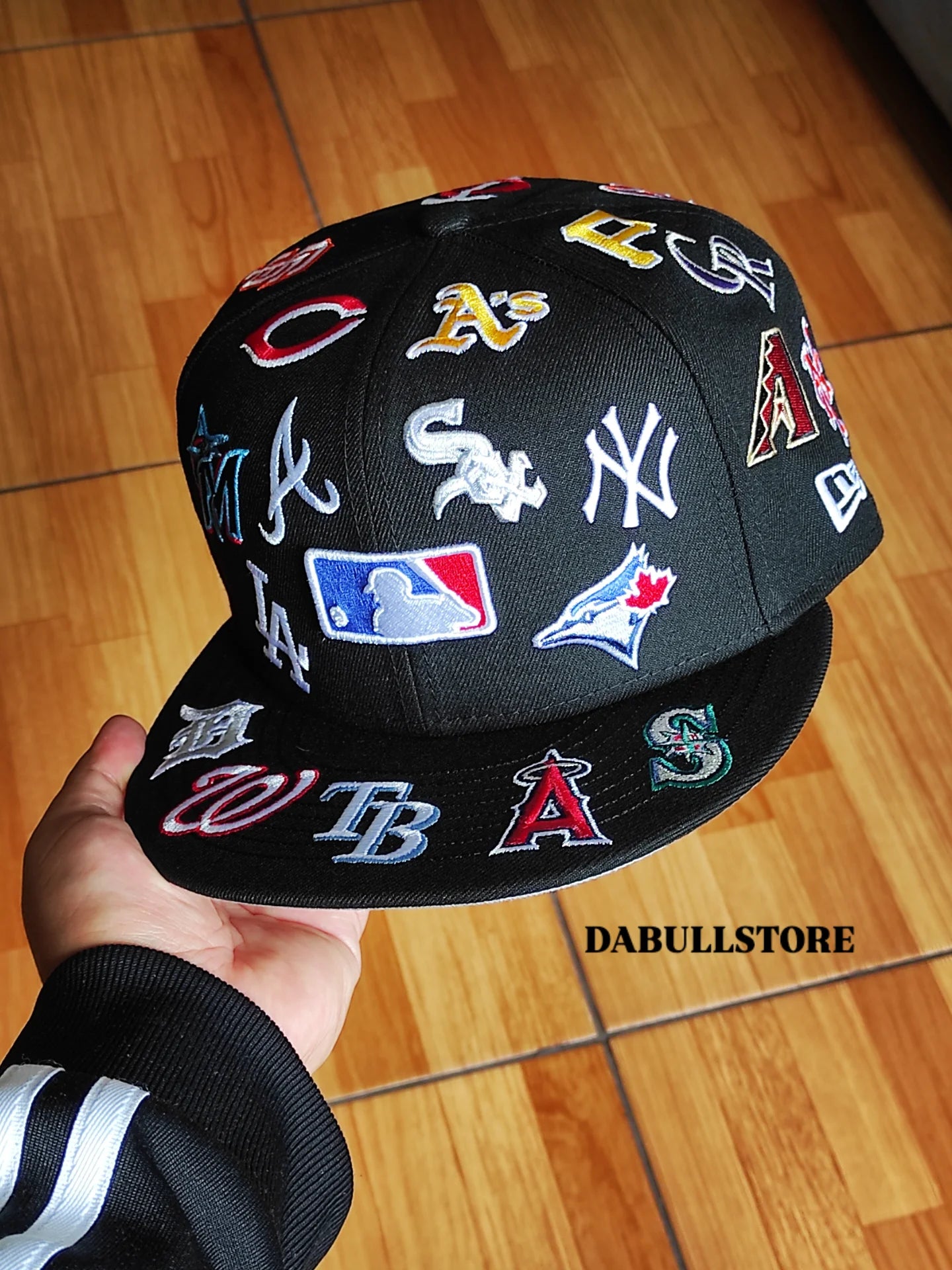 New Era All over MLB black 9fifty SNAPBACK
