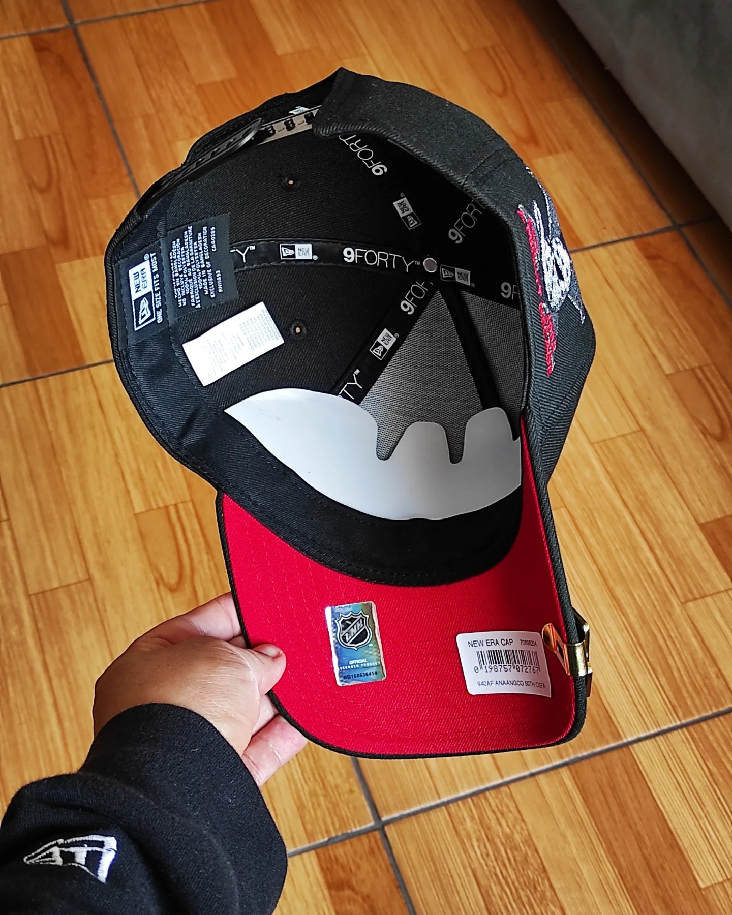 New Era Anaheim Ducks 10th Anniversary Metallic Blackout Red Edition 9Forty A Frame Snapback
