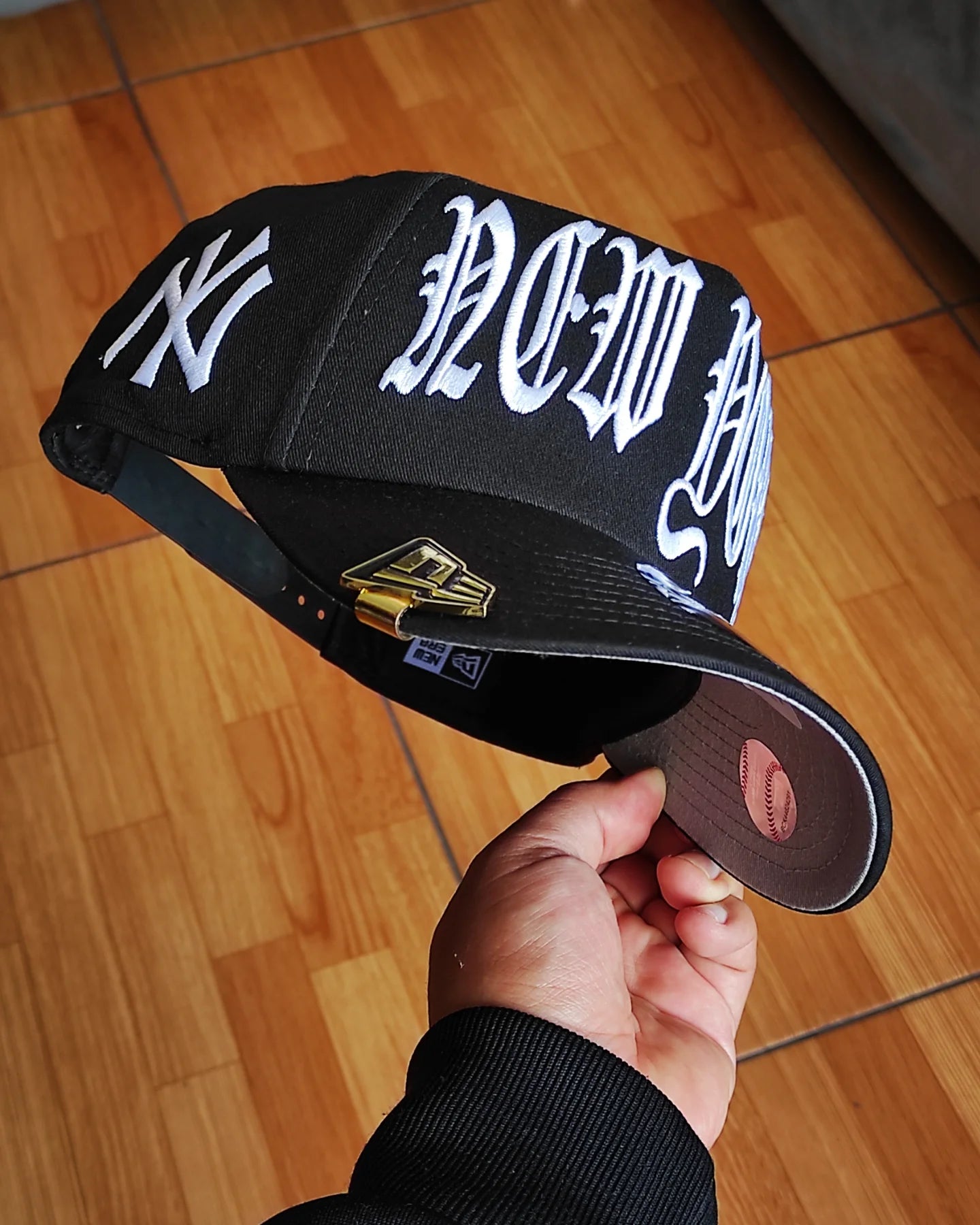 New York Yankees ' Gothic ' 9FORTY A-Frame Snapback