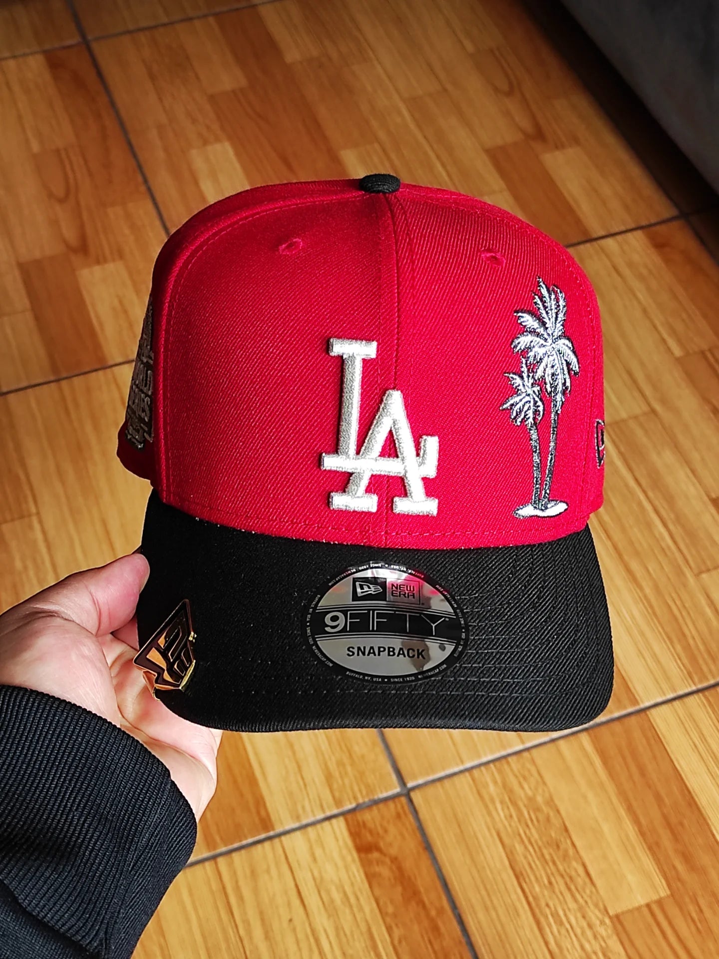 New Era Los Angeles Dodgers palm 🌴two Tone red black 9FIFTY snapback