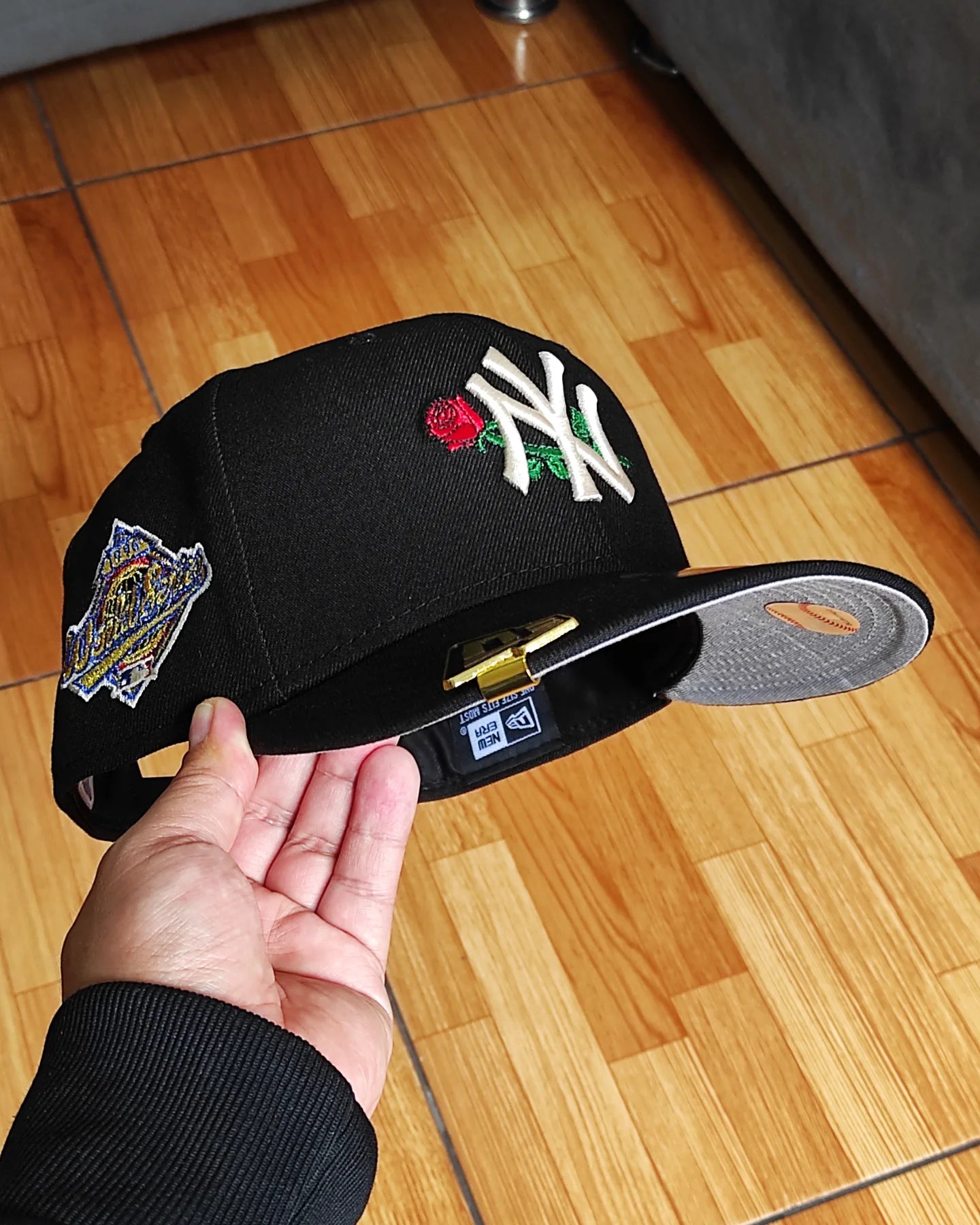 New Era New York Yankees Rose 🌹 1996 world series - 9 Fifty Snapback