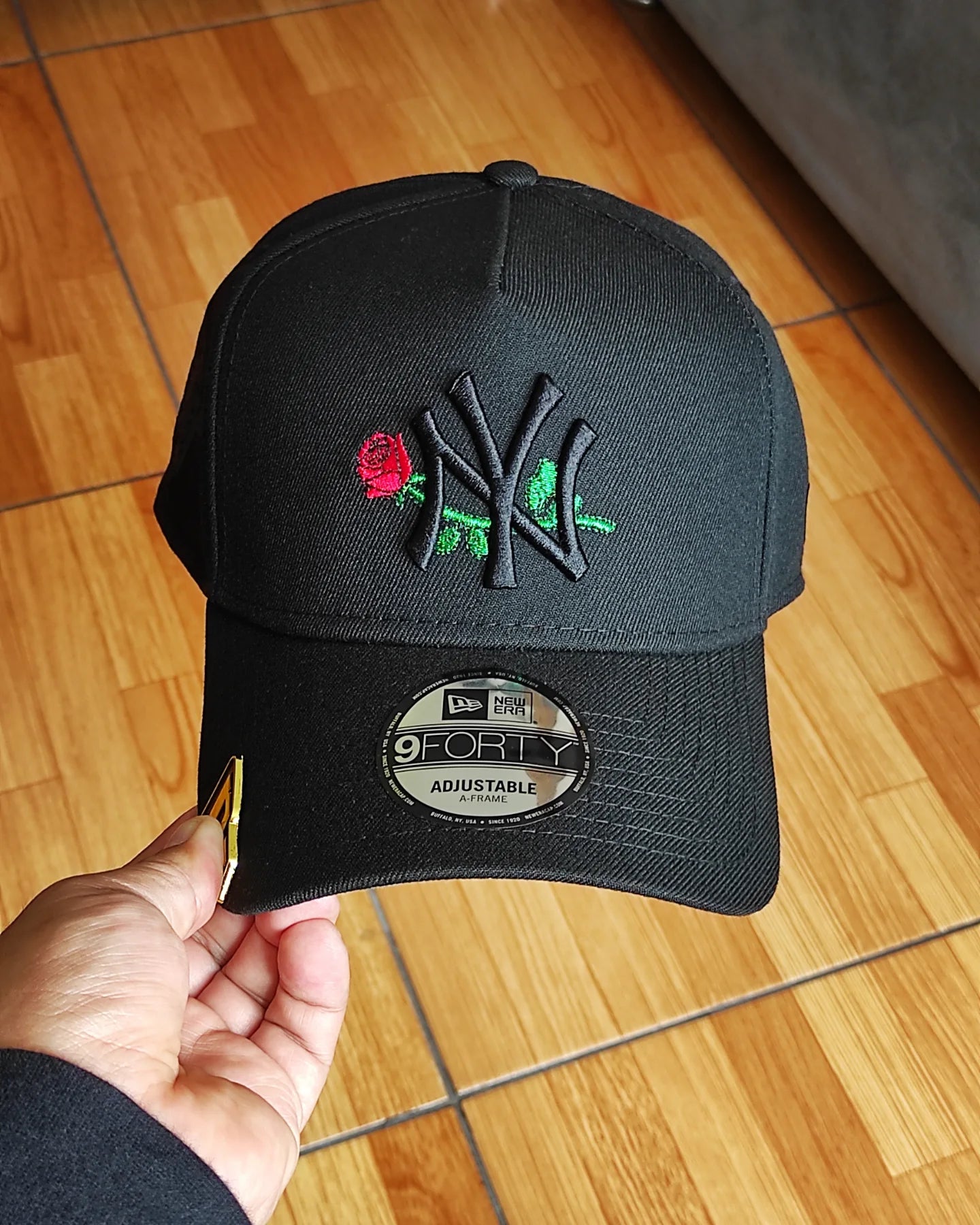 New Era New York Yankees black Rose🌹 9forty a-frame Snapback
