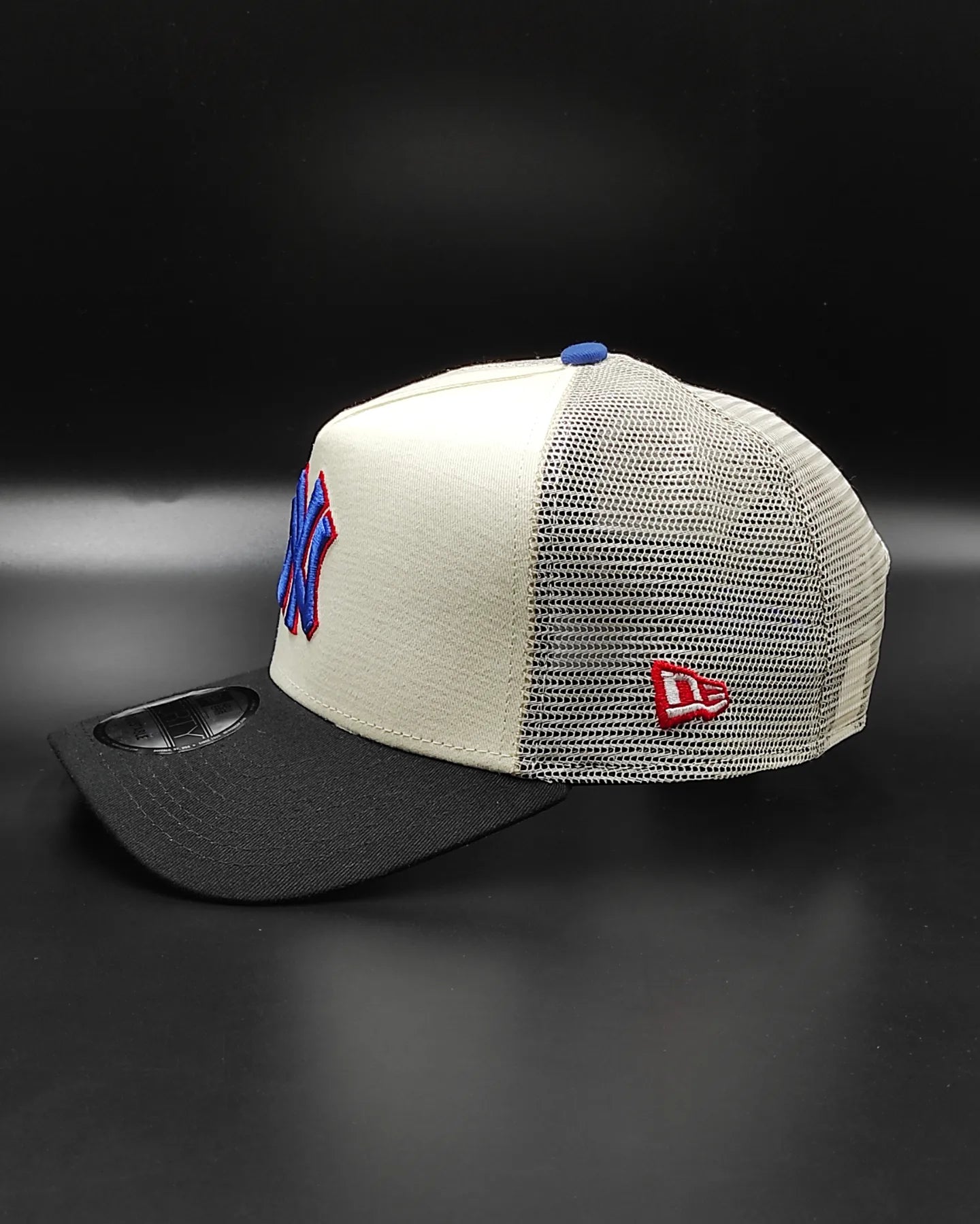 New Era New York Yankees 9Forty A-FRAME Trucker Snapback
