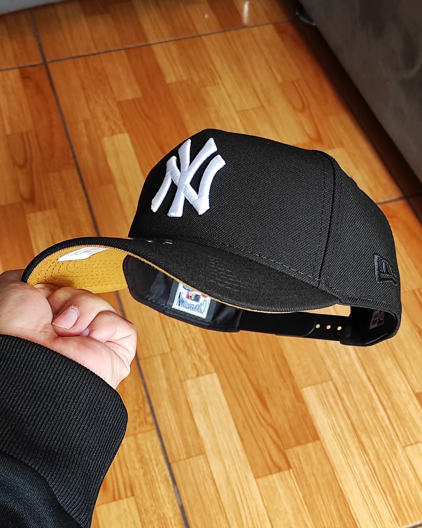 New York Yankees Black 2009 World Series 9Forty A-Frame Snapback