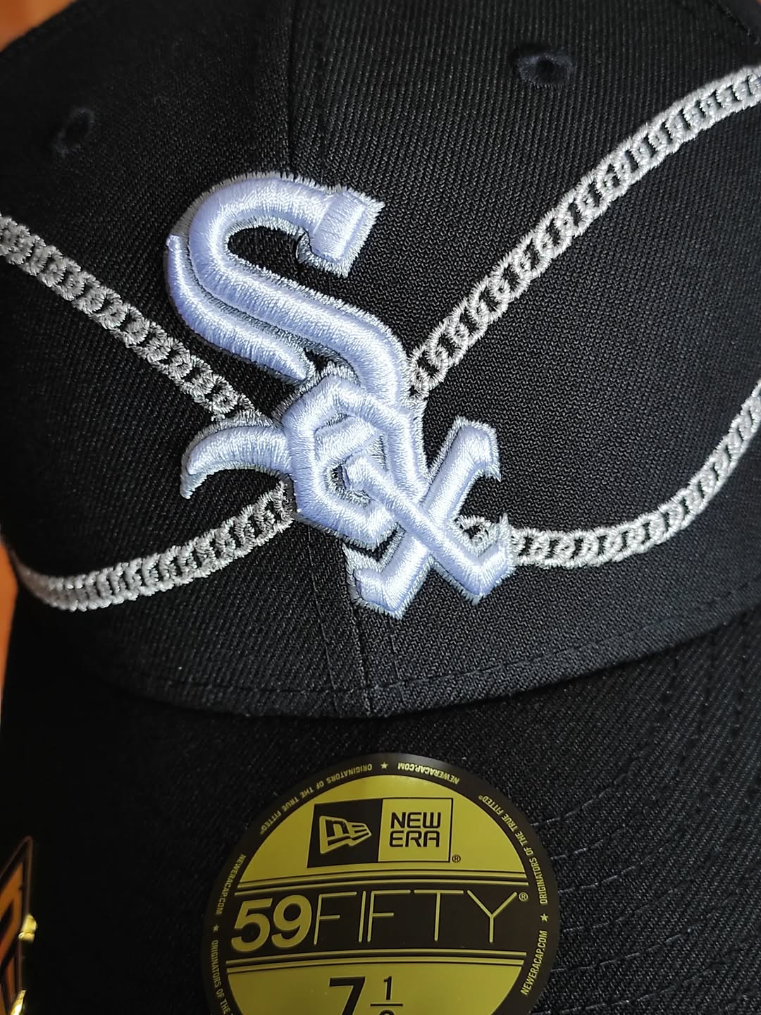 New Era White sox chain✨️ wrap black 59FIFTY Fitted