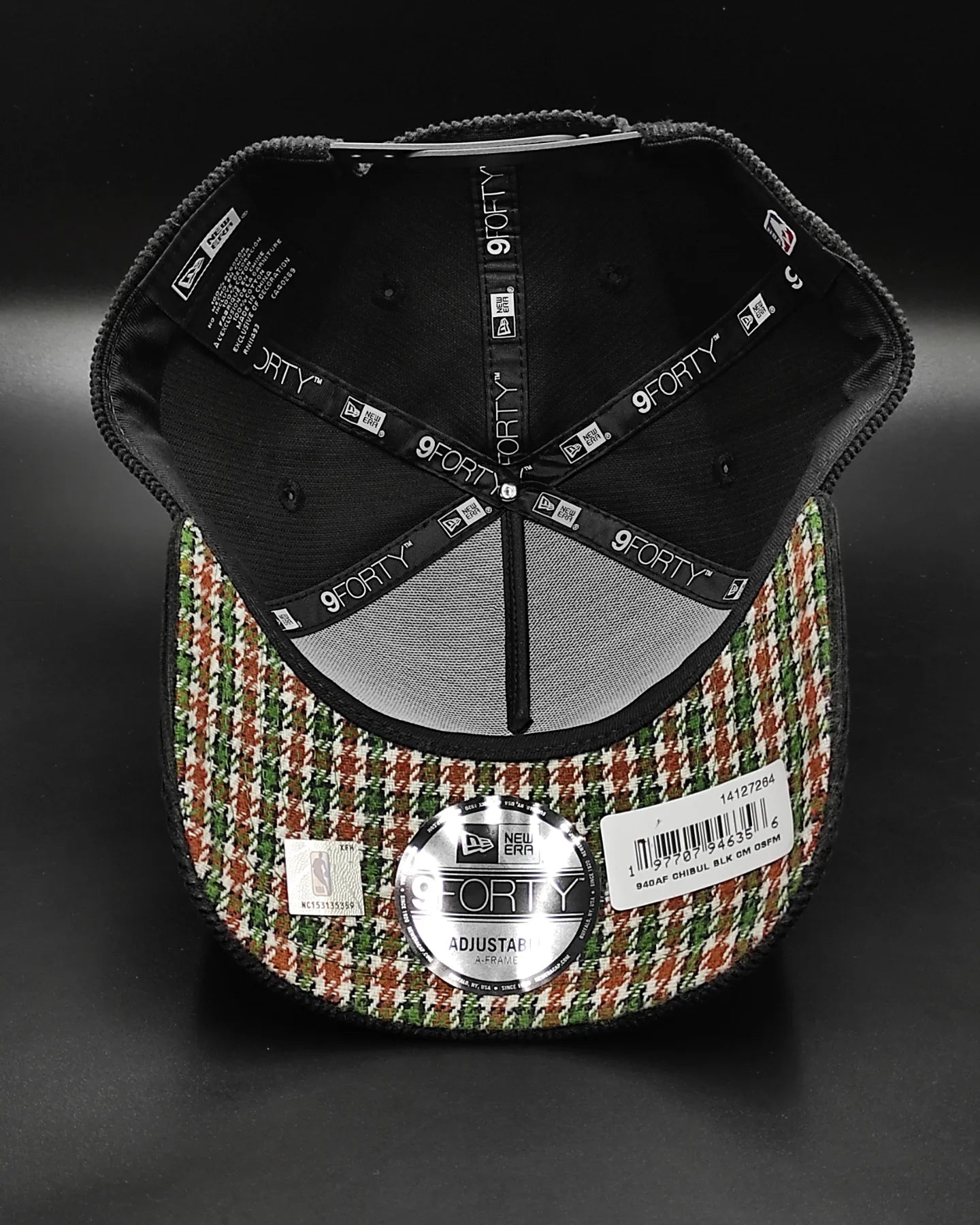 New Era Chicago Bulls "Corduroy Black" 9 Forty A-FRAME snapback