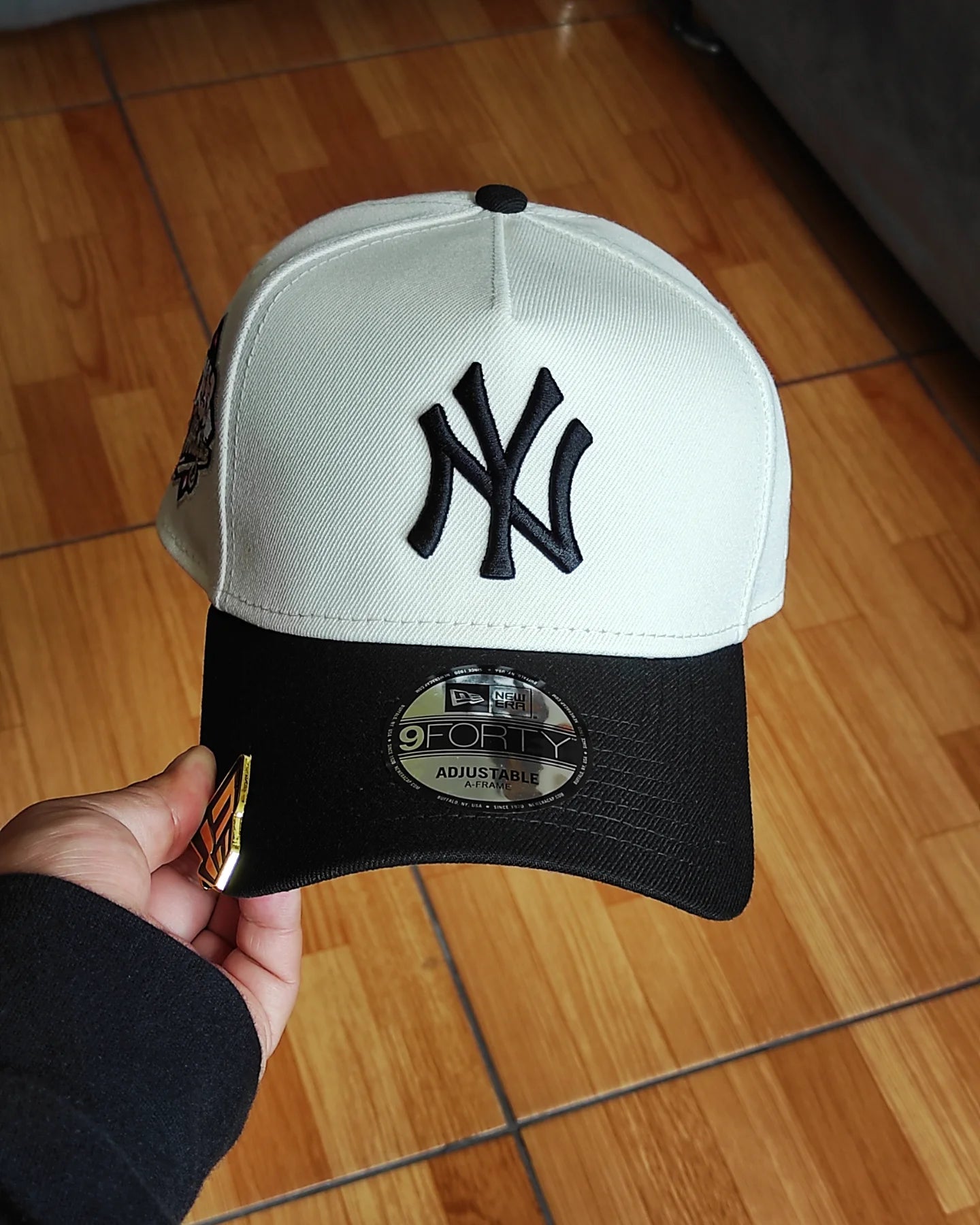 New Era New York Yankees world series 1999 Chrome black 9forty A-FRAME
