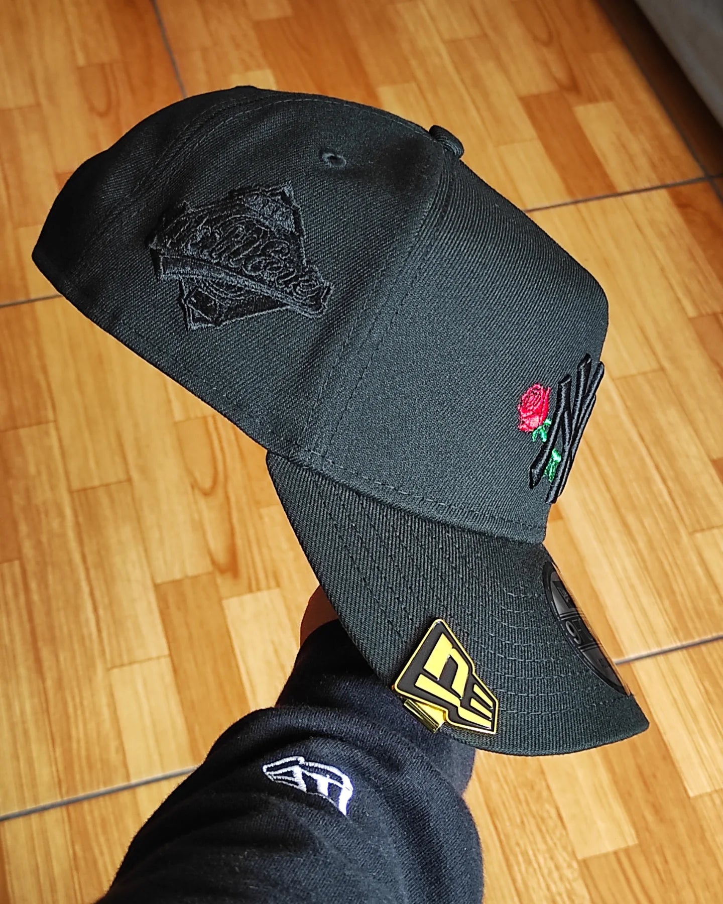 New Era New York Yankees black Rose🌹 9forty a-frame Snapback