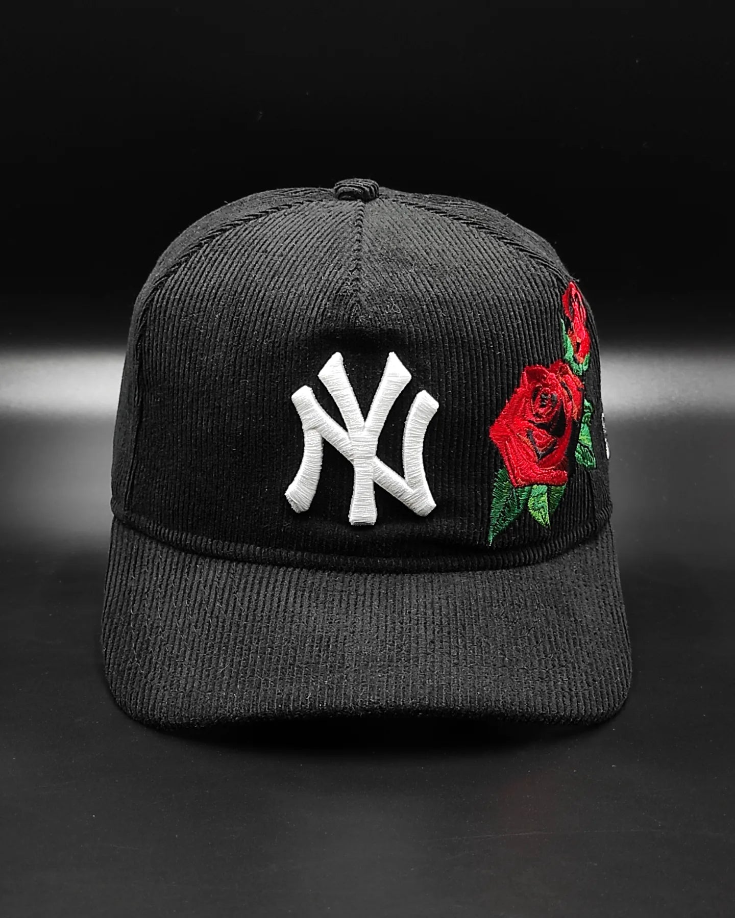 New era New York Yankees ' 🌹' Golfer Pre-Curved Snapback