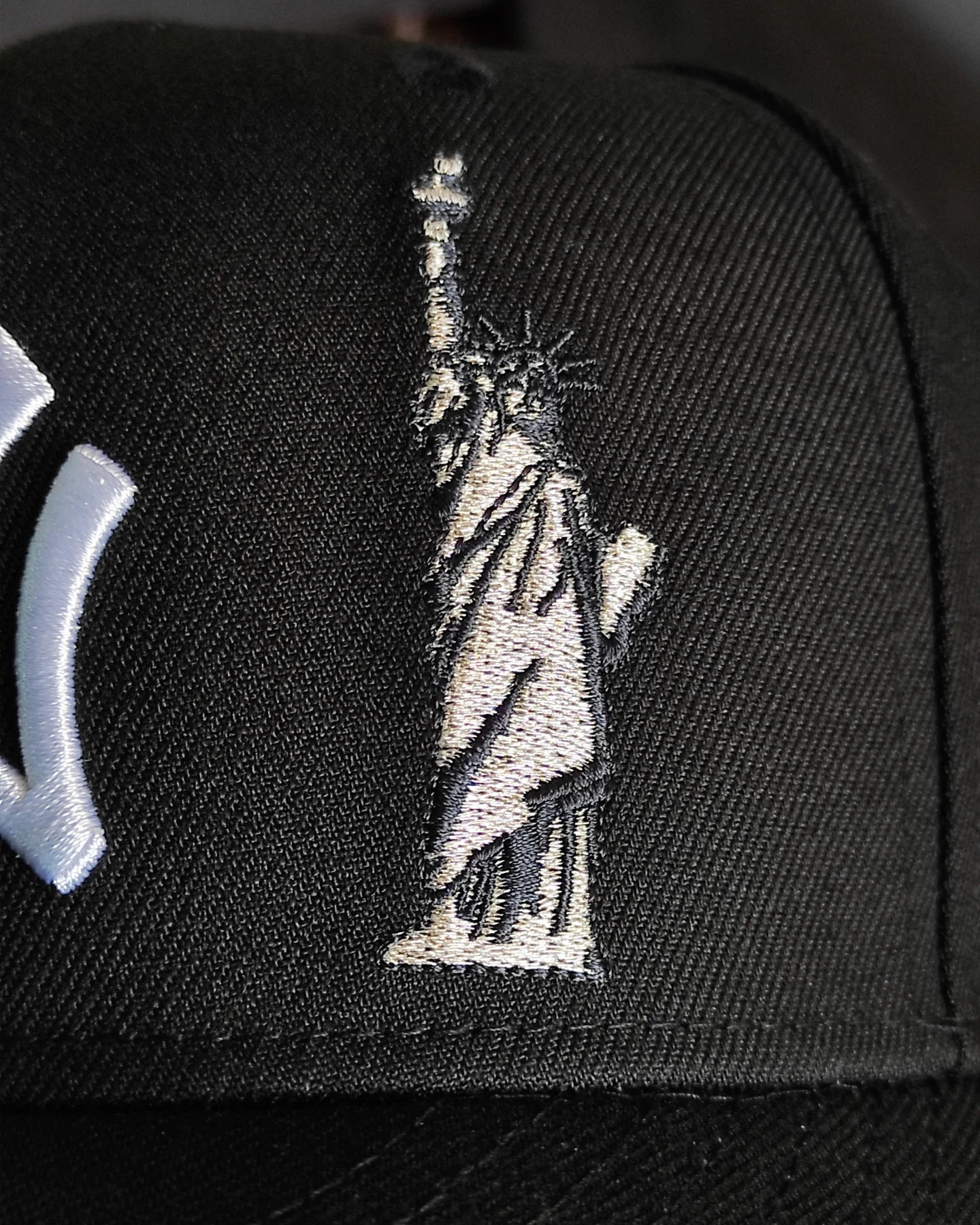 New Era New York Yankees world series 1999 colección liberty 🗽 black white 9 FIFTY Snapback