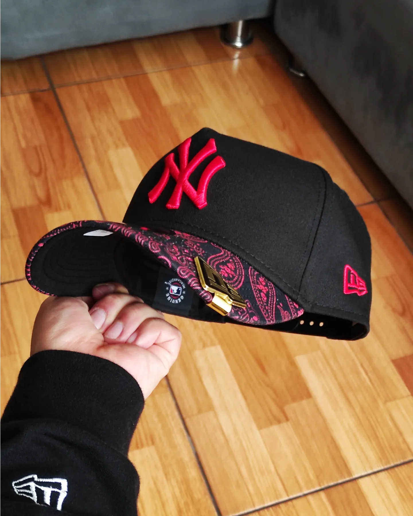 New York Yankees Pastel Paisley Black 9FORTY A-Frame Adjustable Cap