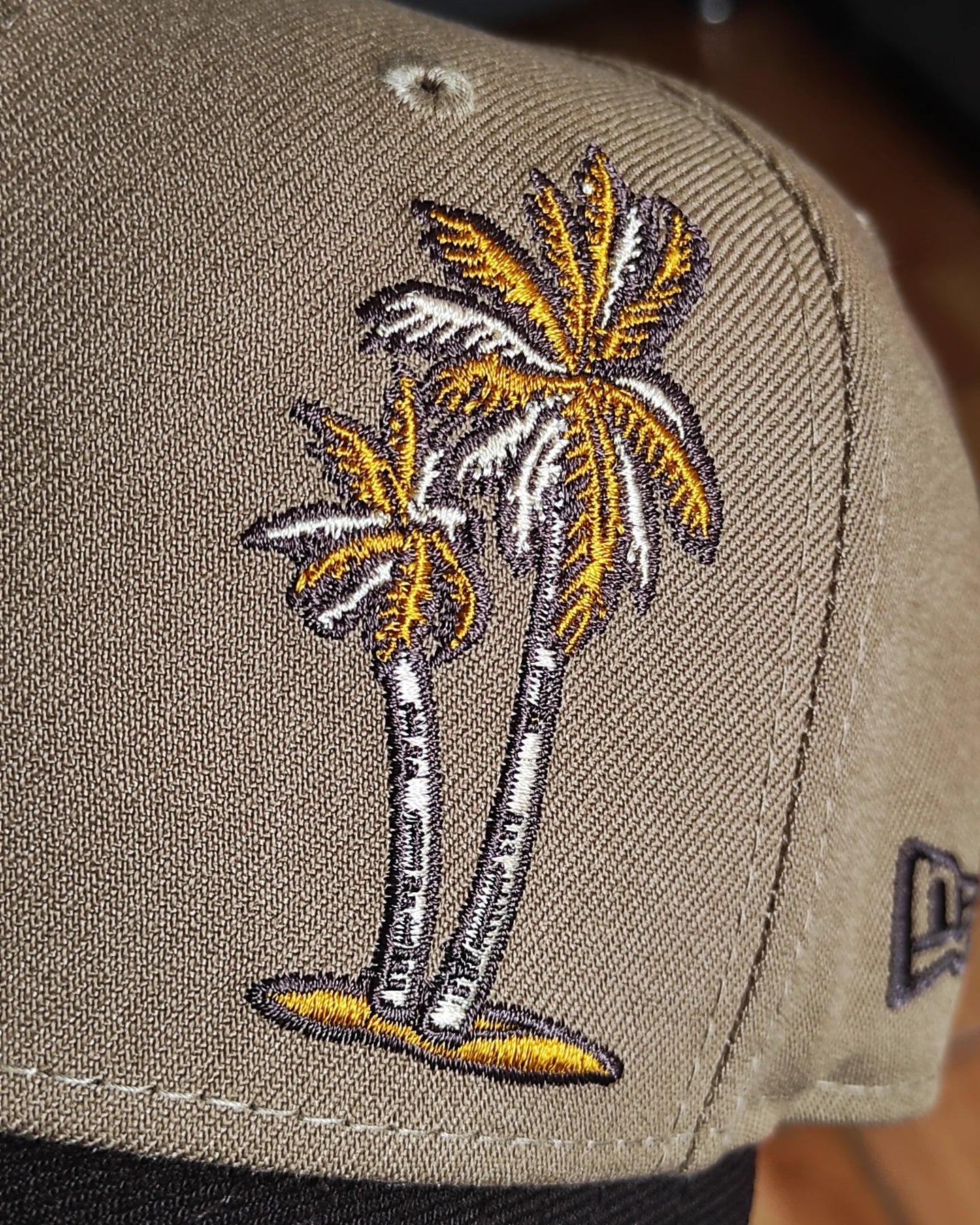 New Era Los Angeles Dodgers Palm 🌴50th aniversario two tone 9 FIFTY SNAPBACK