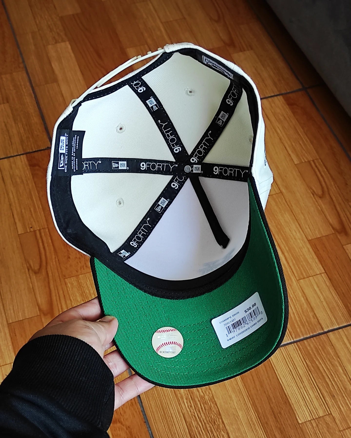 New Era Los Angeles Dodgers UPSIDE logo Chrome black 9FORTY A-FRAME
