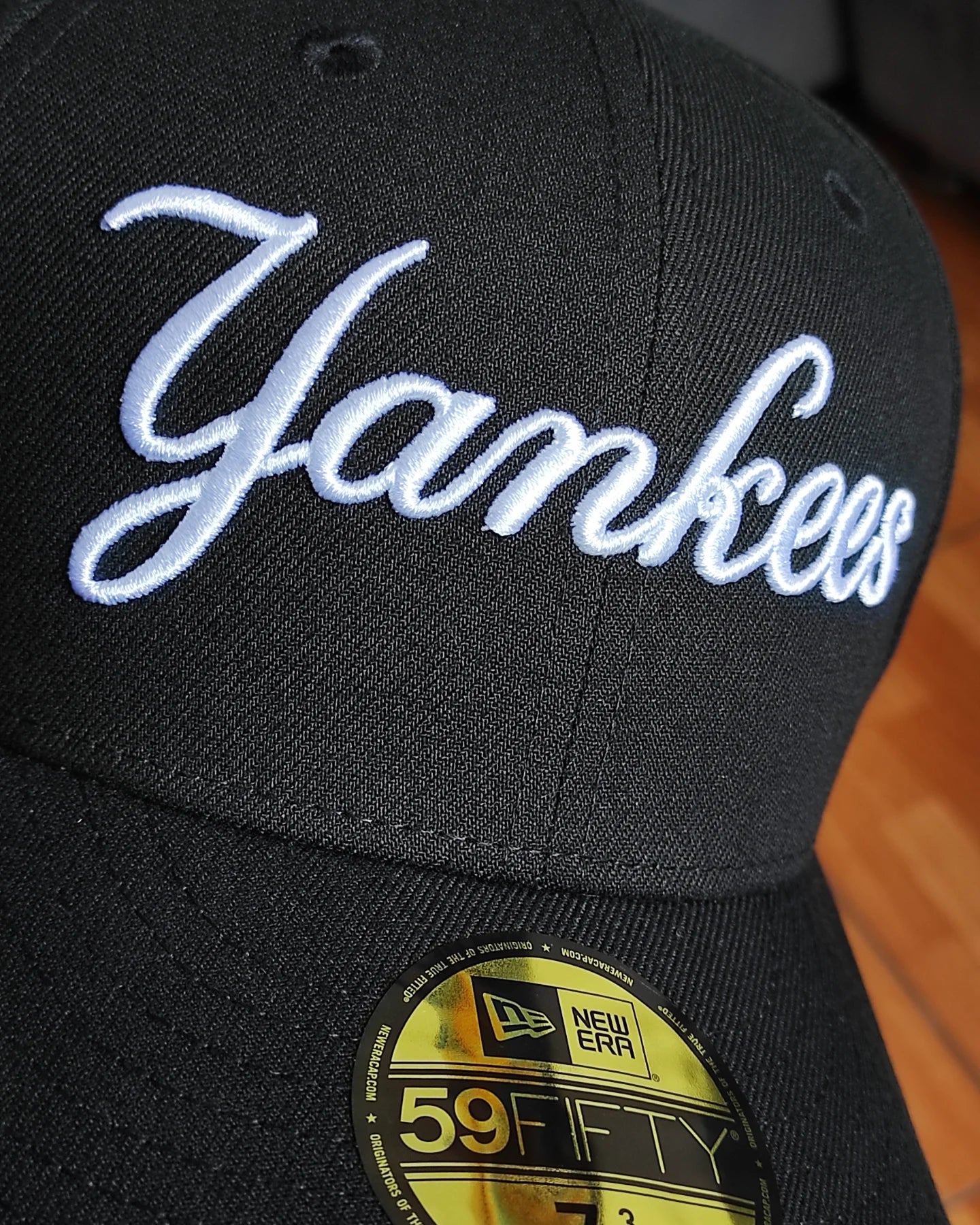 New Era New York Yankees Subway Series 2009 Black and Red Edition 59Fifty Fitted Hat