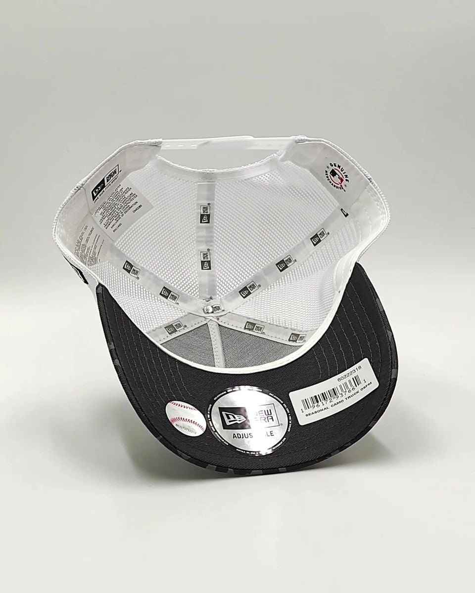 New era New York yankees Trucker ajustable