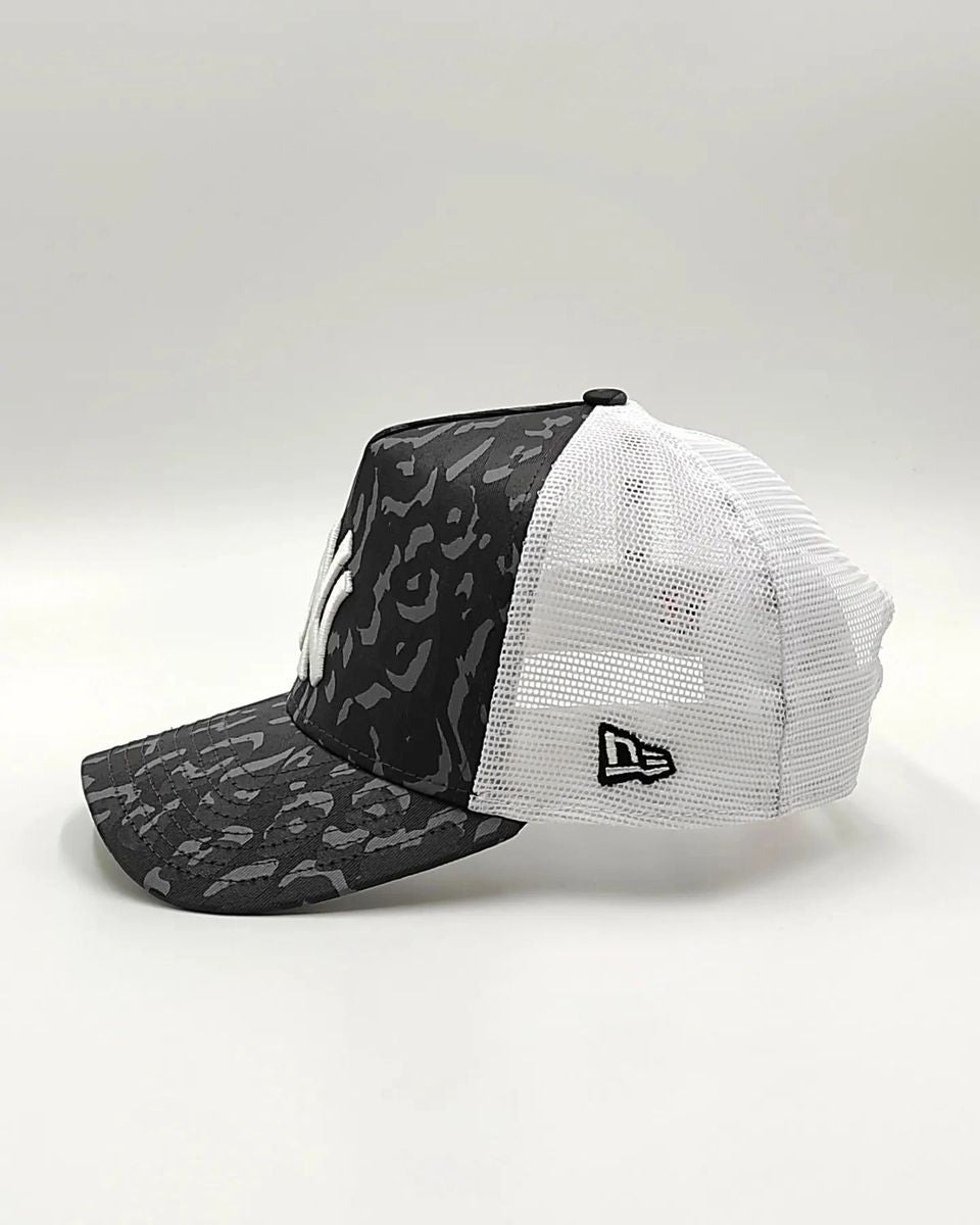 New era New York yankees Trucker ajustable