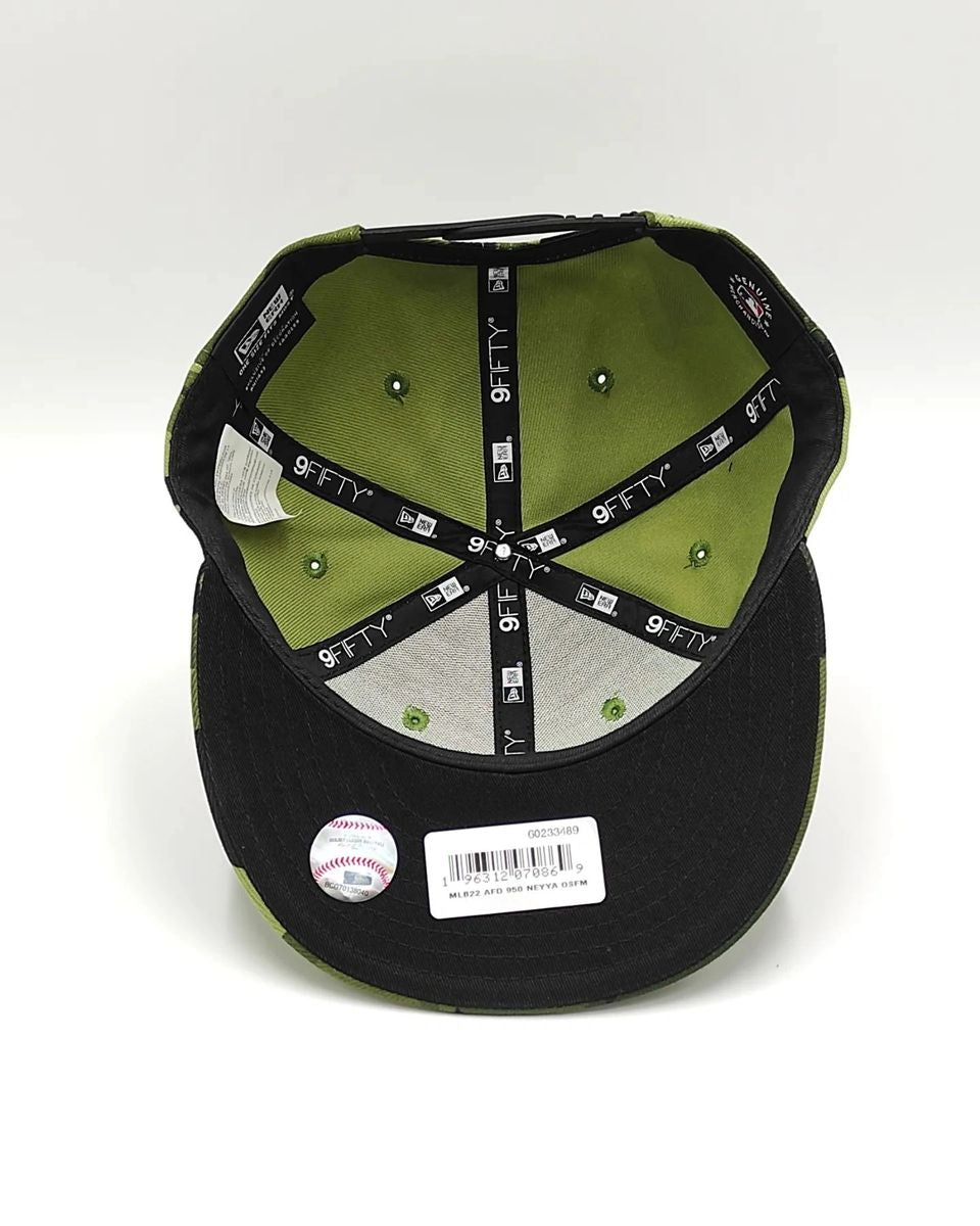 GORRA NEW ERA NY YANKEES 9FIFTY SNAPBACK CAMO FUERZAS ARMADAS