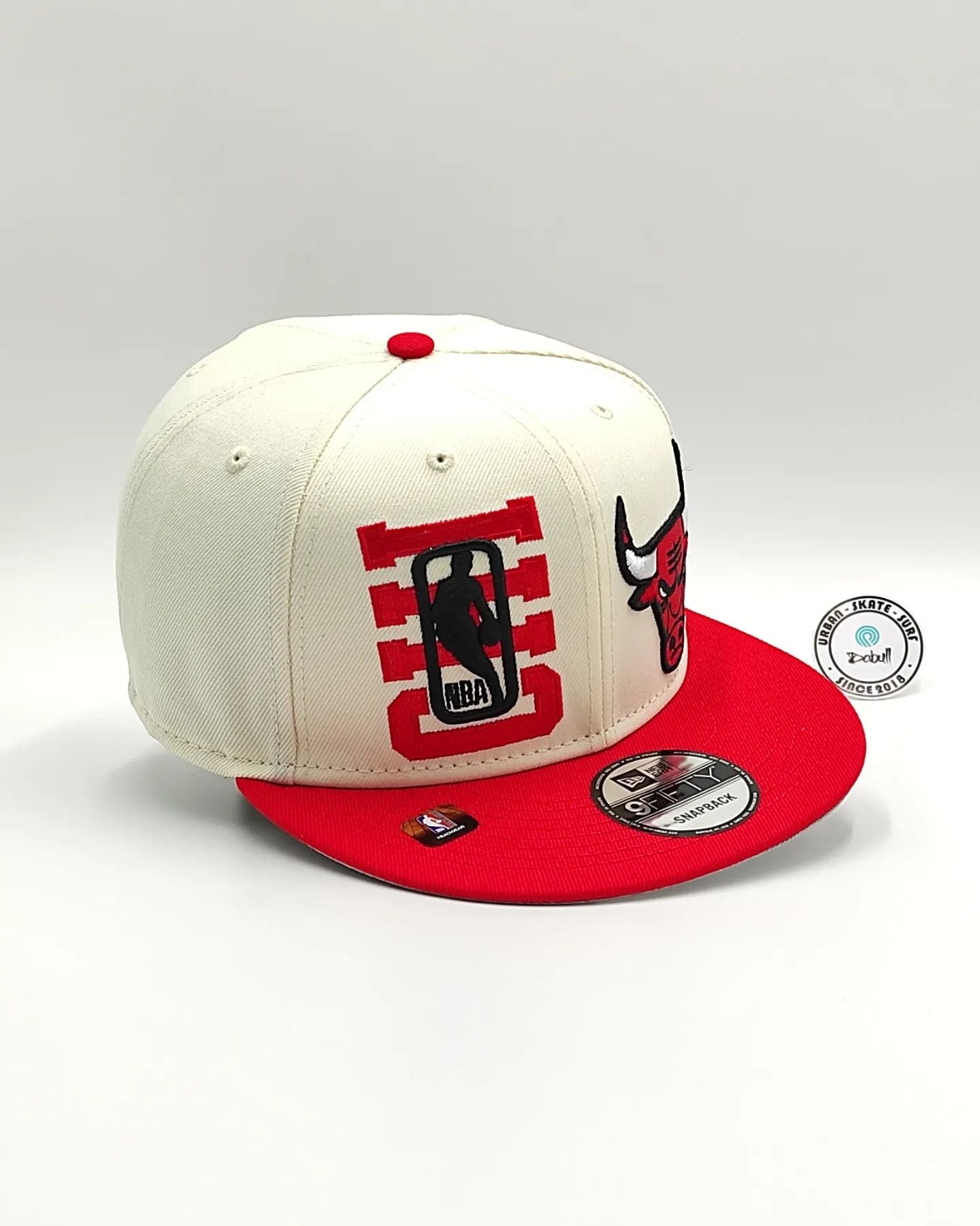 Chicago Bulls New Era 2022 NBA Draft 9FIFTY Gorra Ajustable Snapback – Crema/Rojo