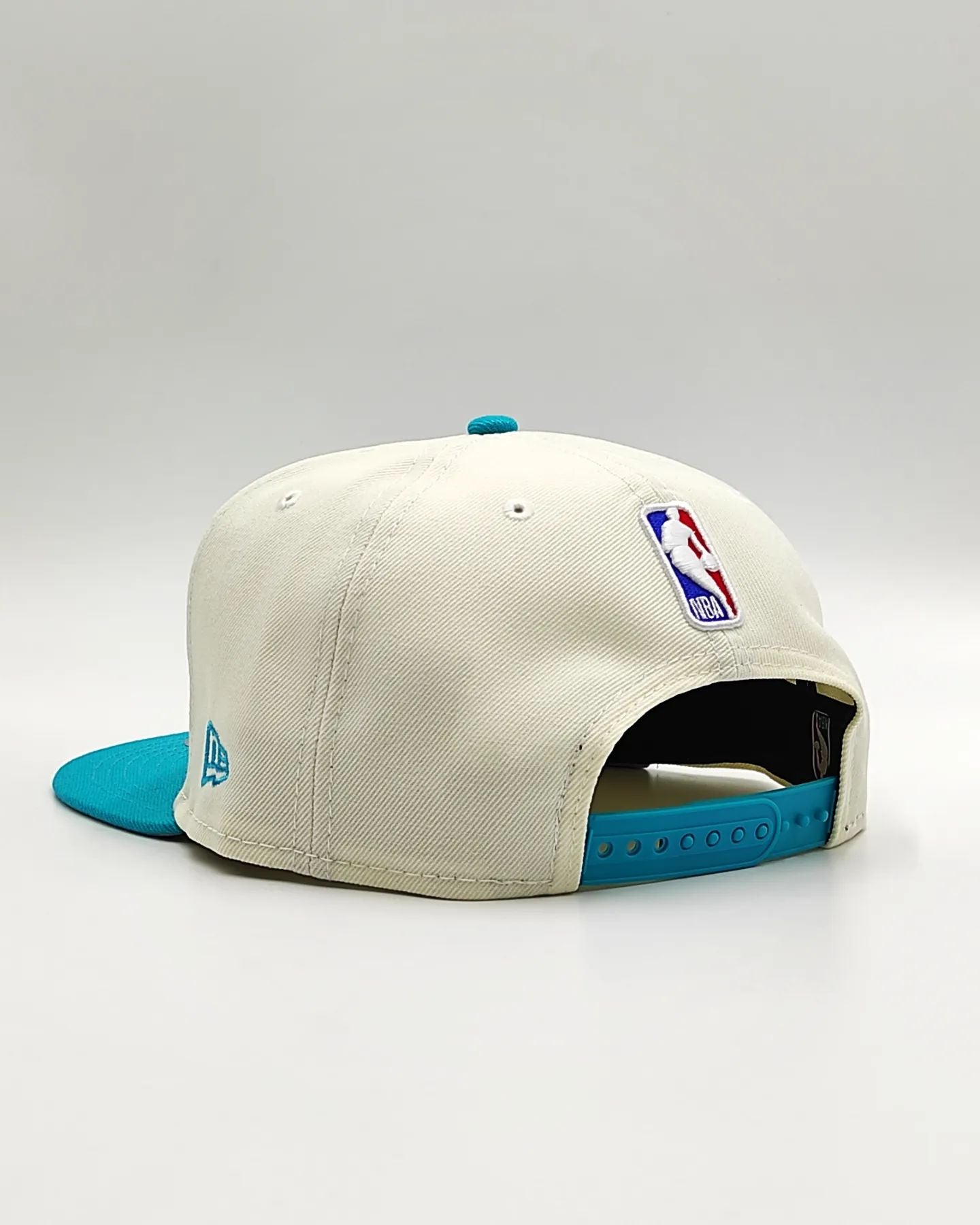 Charlotte Hornets New Era 2022 NBA Draft 9FIFTY Gorra Ajustable Snapback – Crema/Turquesa