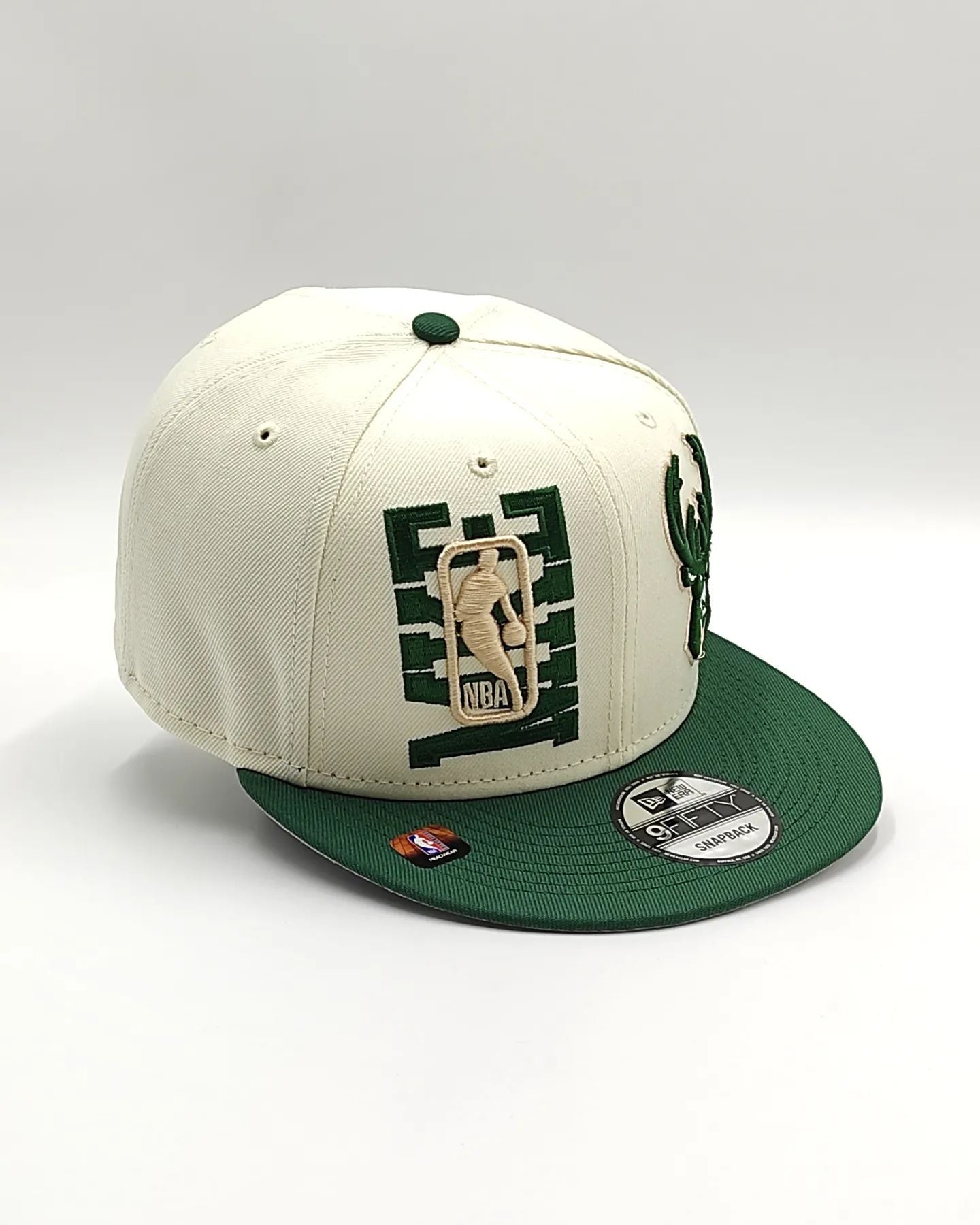 Milwaukee Bucks New Era 2022 NBA Draft 9FIFTY Gorra Ajustable Snapback – Crema/Verde