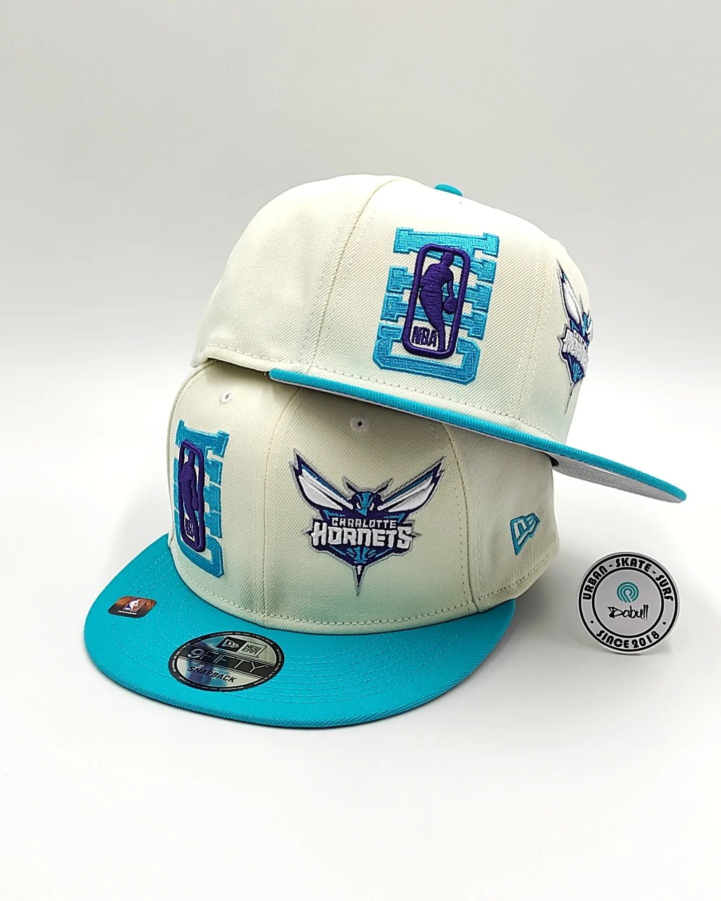 Charlotte Hornets New Era 2022 NBA Draft 9FIFTY Gorra Ajustable Snapback – Crema/Turquesa