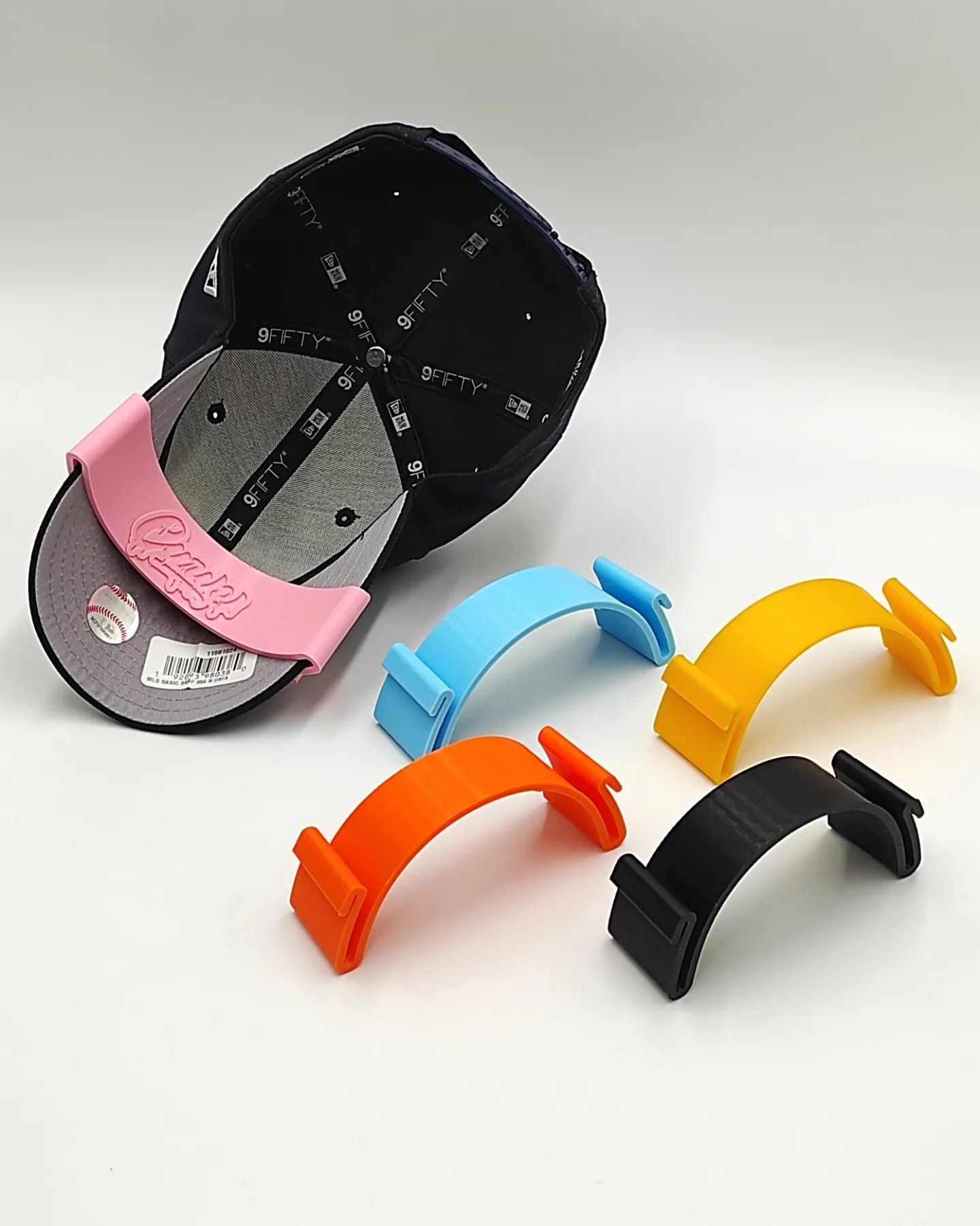 HAT BILL BENDER ( CURVEADOR DE GORRA)