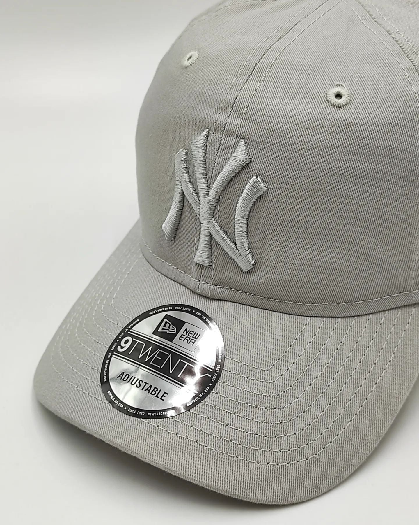 New Era N.Y Yankees 9Twenty gray