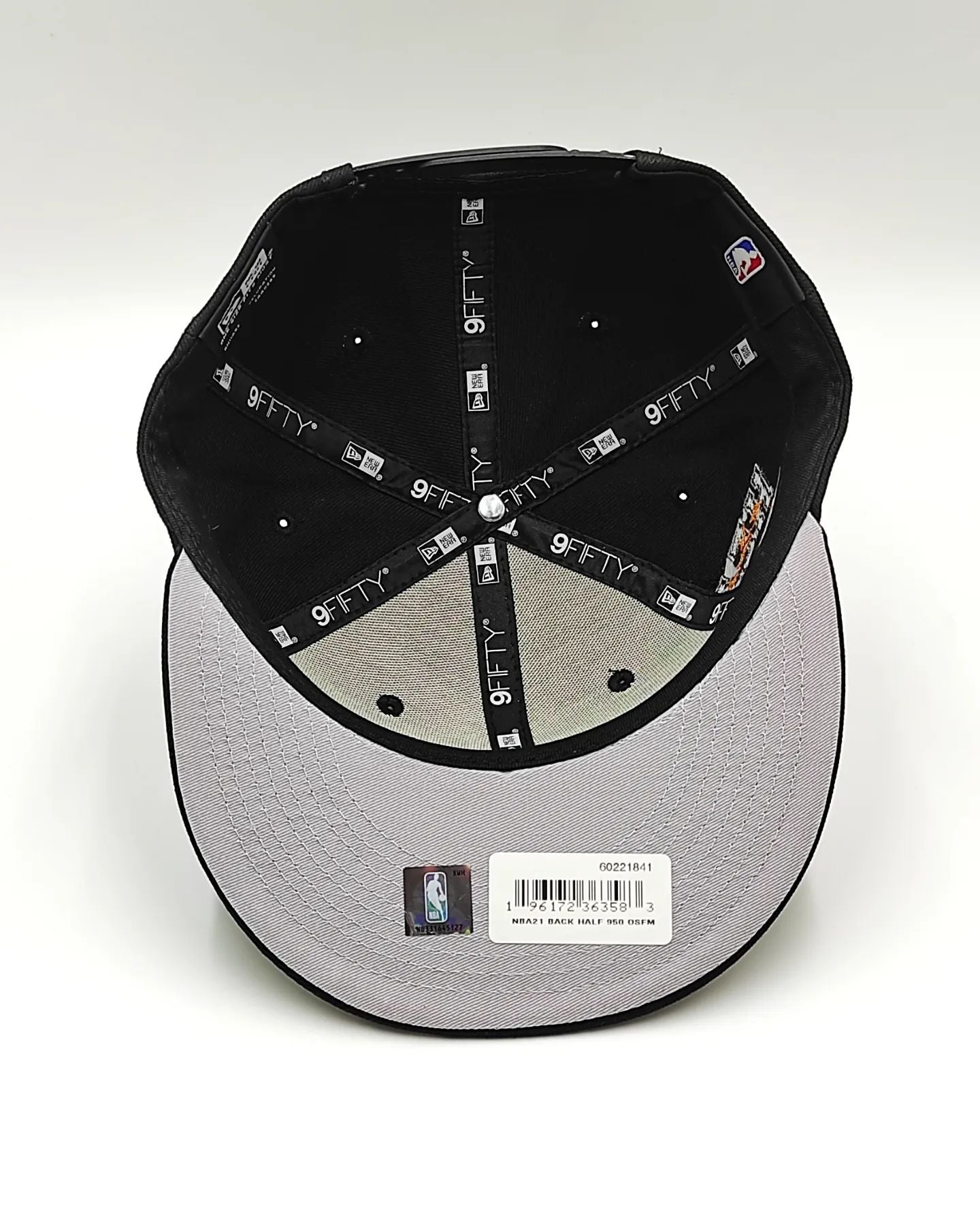 New Era Miami Heat coleccion Half off 950 black snapback