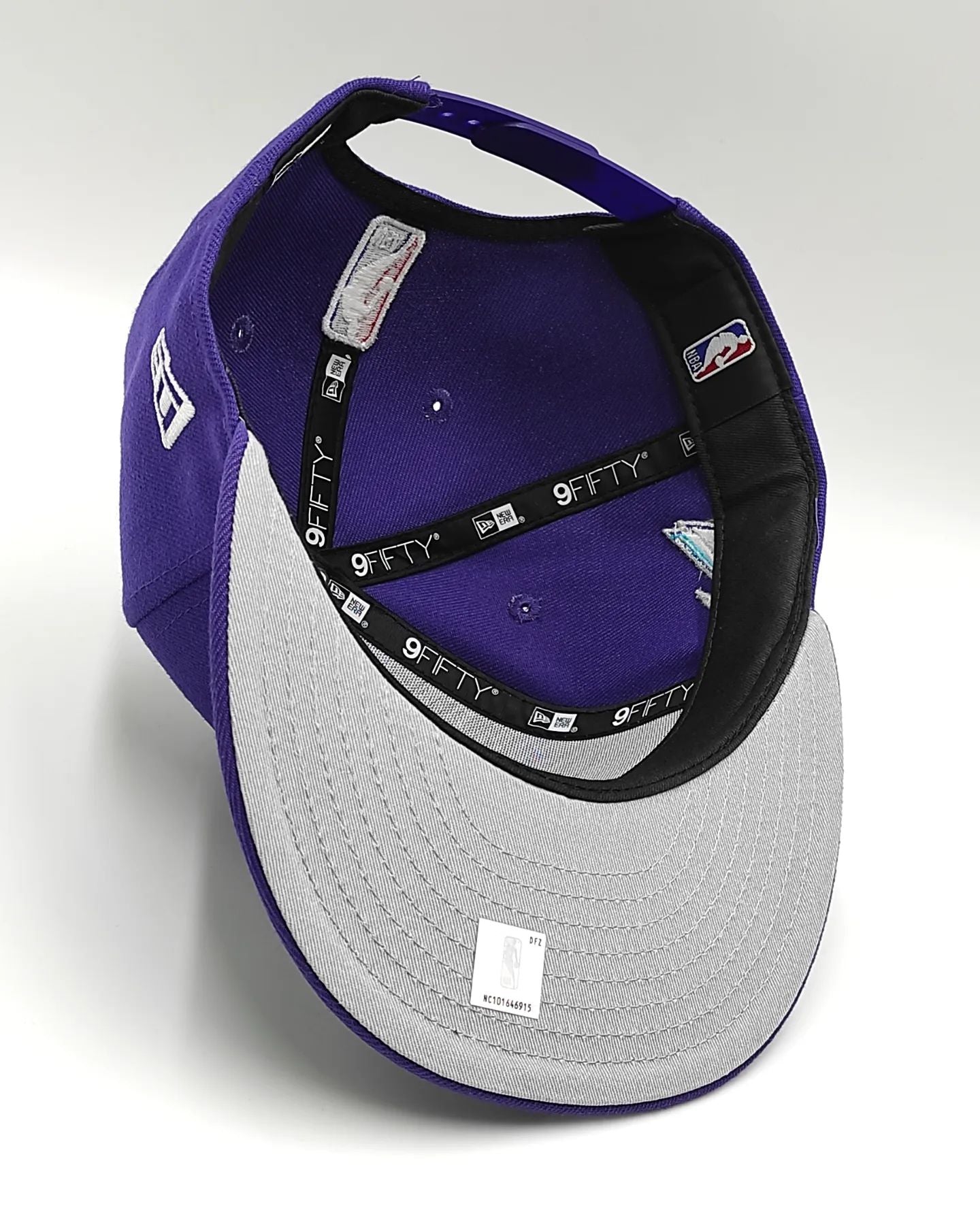 New Era Charlotte Hornets 9Fifty snapback Morada colección jersey