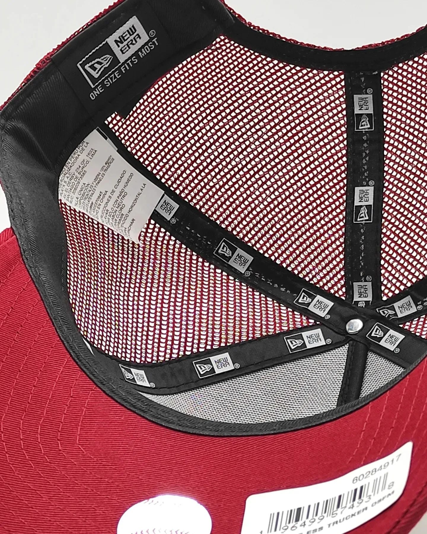 New Era Boston Red Sox league Essential trucker