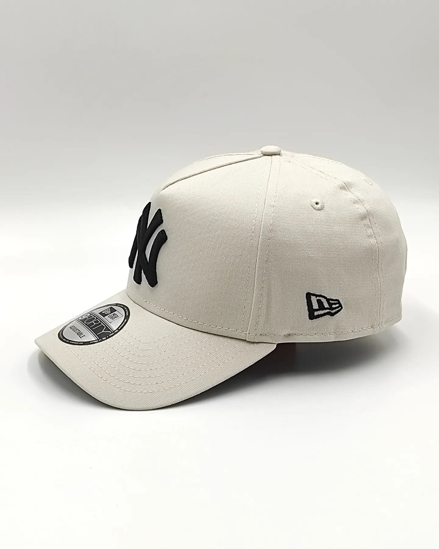 New Era New York Yankees 9Forty Aframe beige