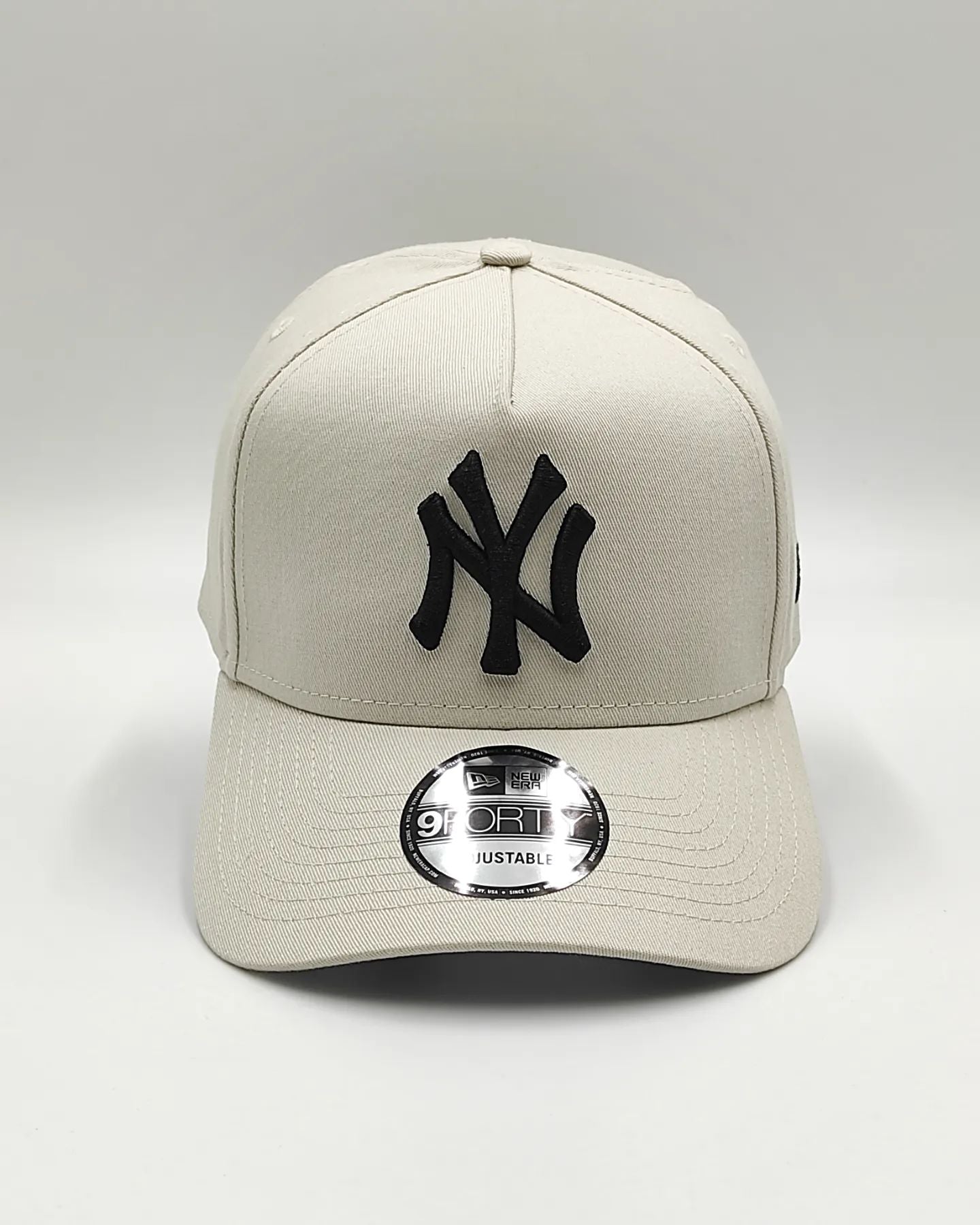 New Era New York Yankees 9Forty Aframe beige