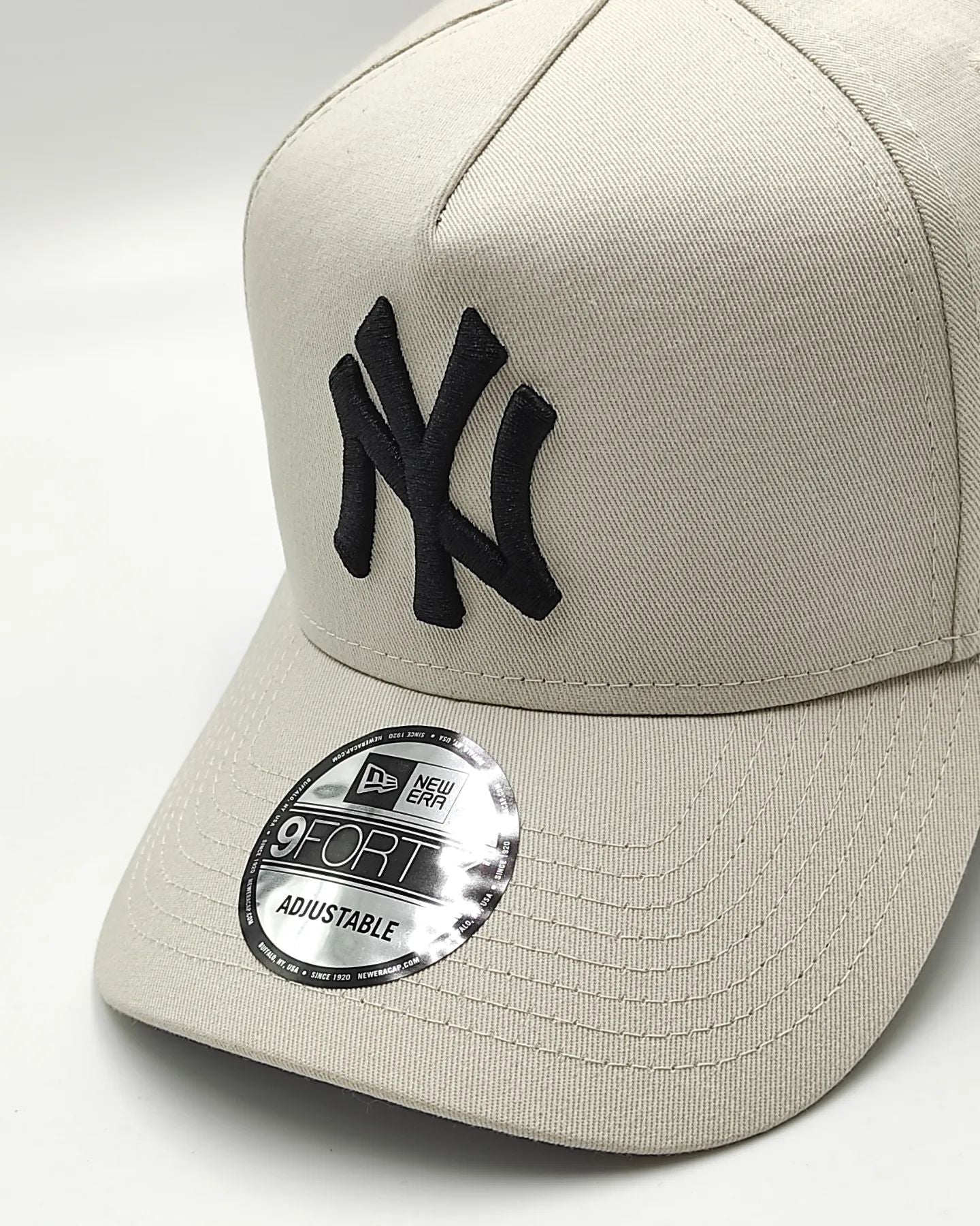 New Era New York Yankees 9Forty Aframe beige