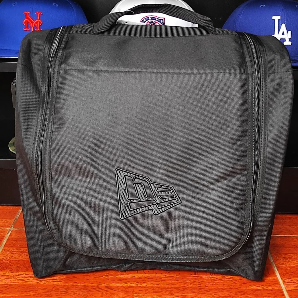 CAP CARRIER PACK PARA 24 GORRAS