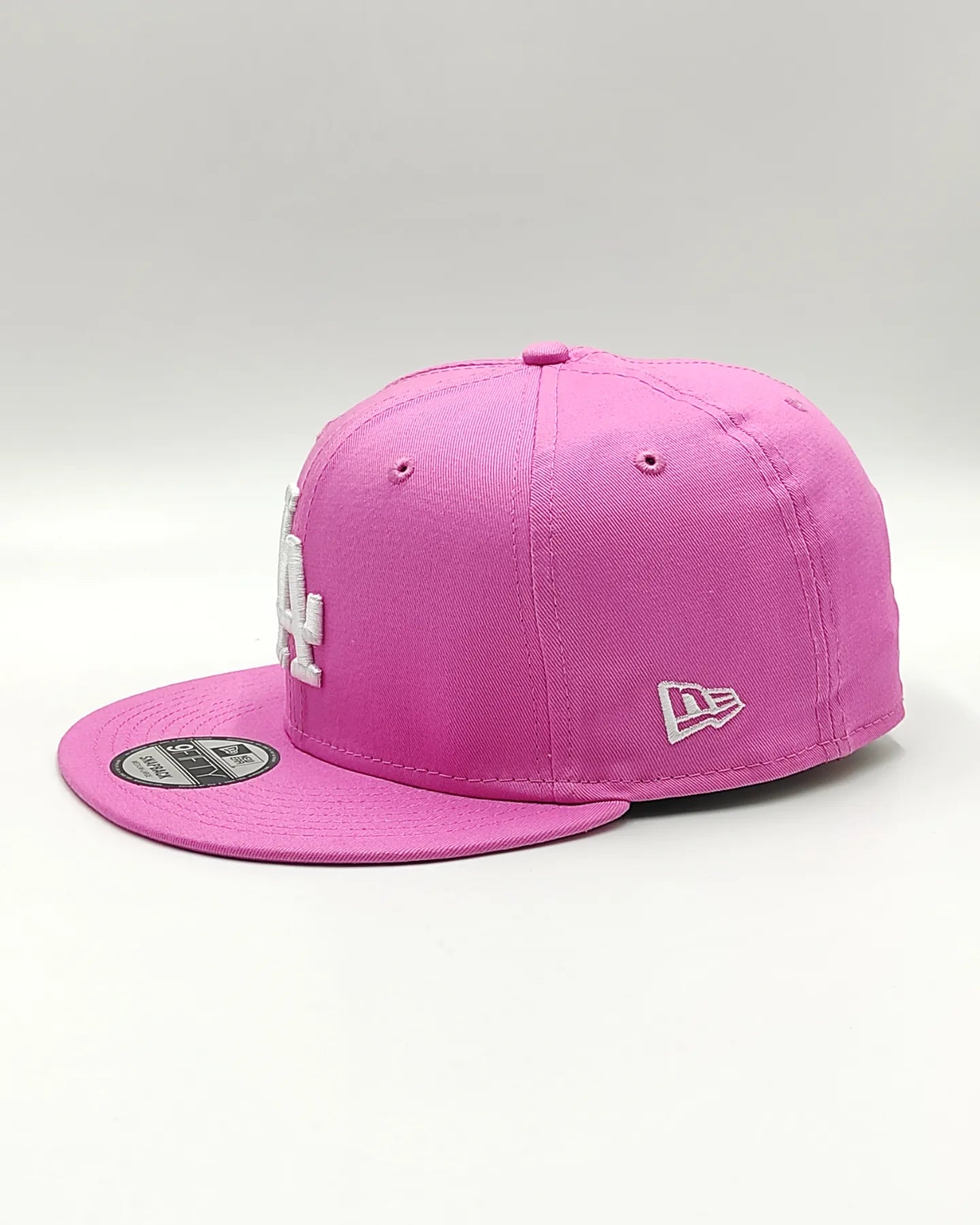 RIEHATA atmos pink RIEHATA × atmos pink × NEWERA 9 FIFTY LOGO CAP