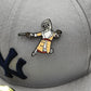 Pin metalico Bank Hat Club