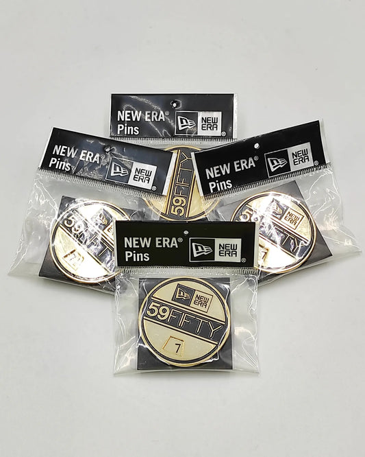 Pin oficial NewEra USA - Giratorio