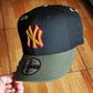 New era 9fifty mlb new york yankees world series 1999 two tone / scarlet uv snapback cap