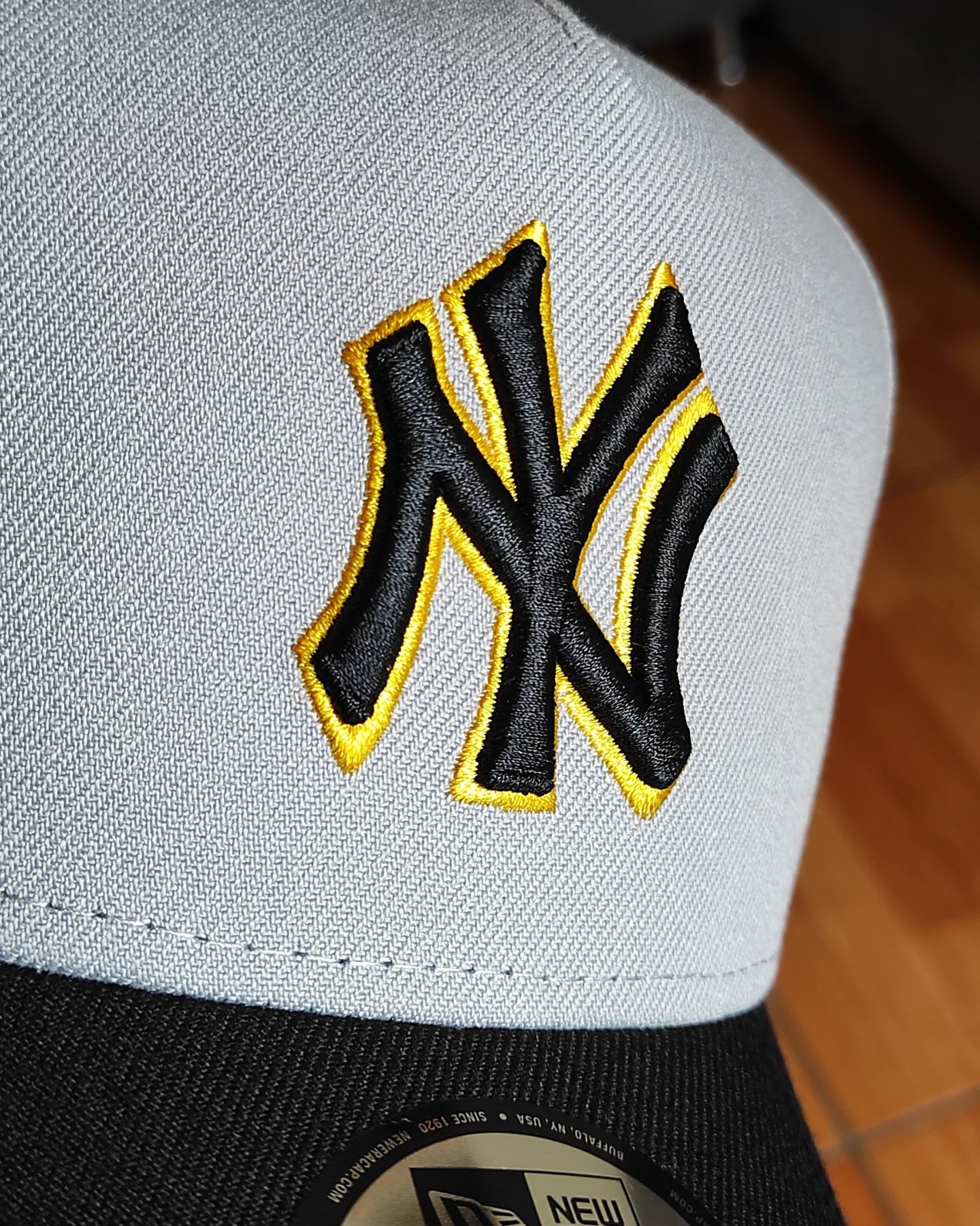 New Era New York Yankees world series 1999 plomo negro - 9 Forty A-FRAME