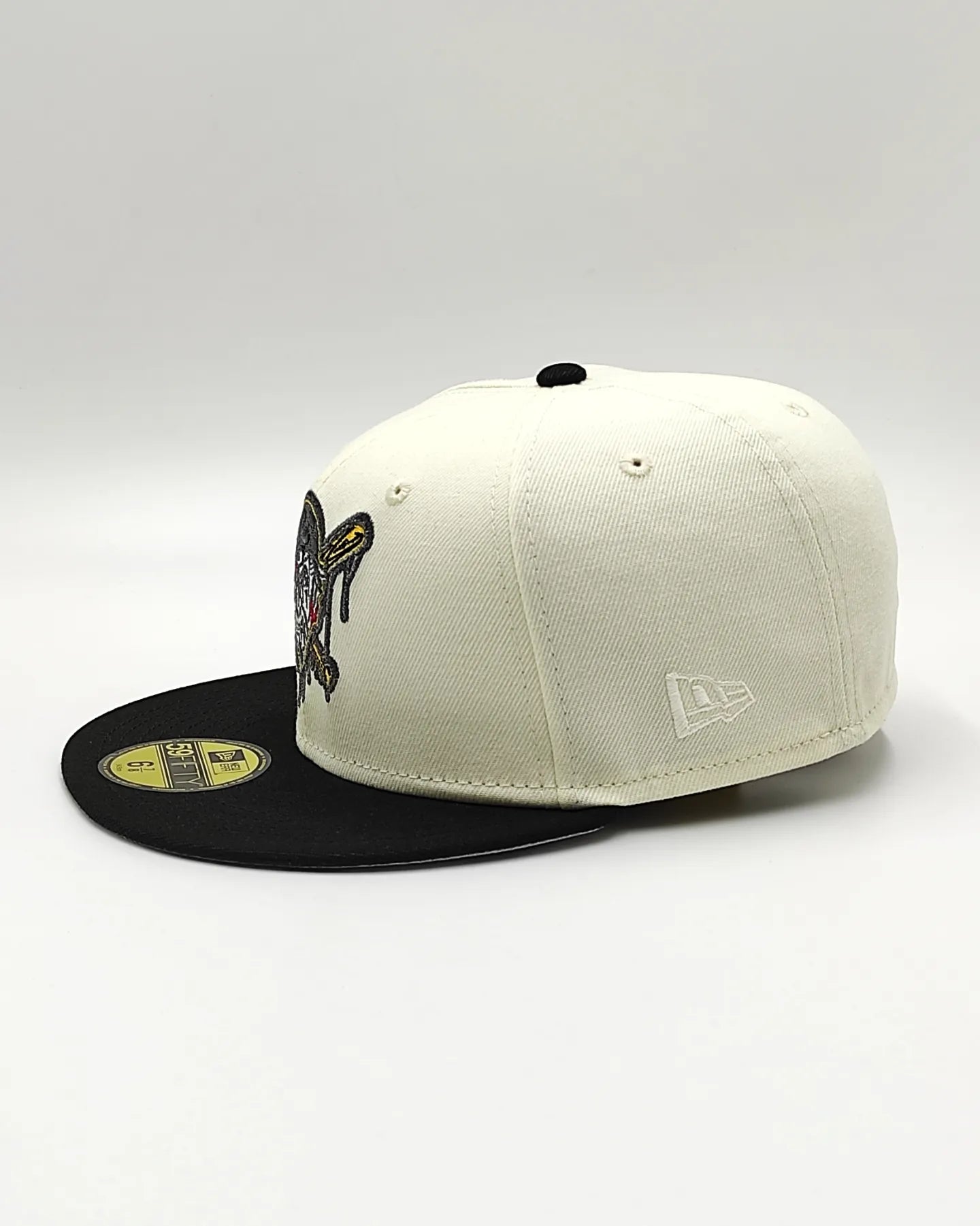 Off White Pittsburgh Pirates Black Visor Gray Bottom Three Rivers Stadium Side Patch New Era 59Fifty Fitted