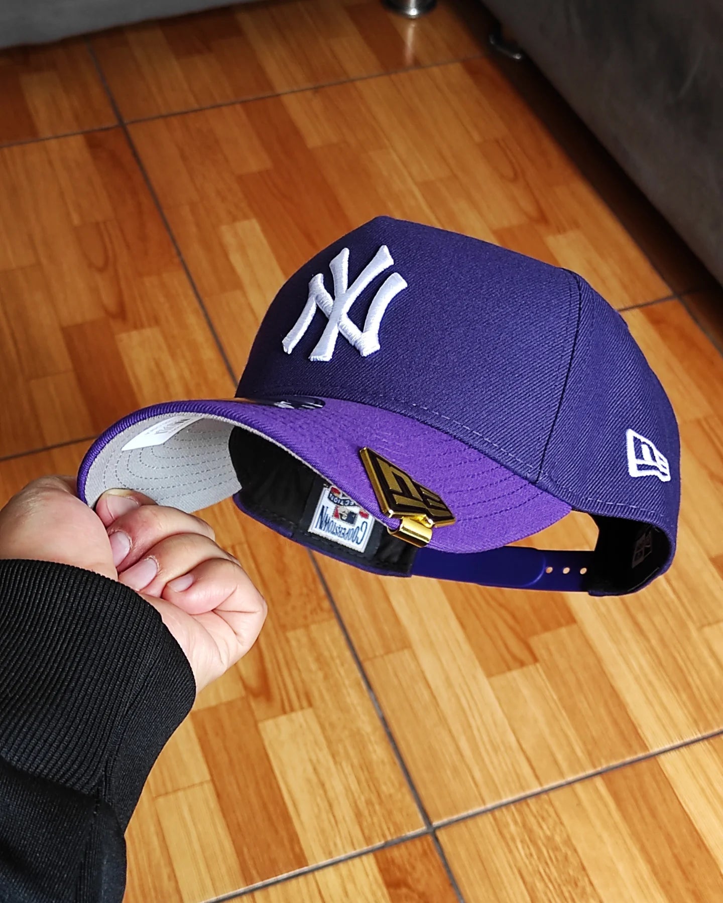 New Era New York Yankees world series 1999 Morado 2 tonos  9FORTY A-FRAME