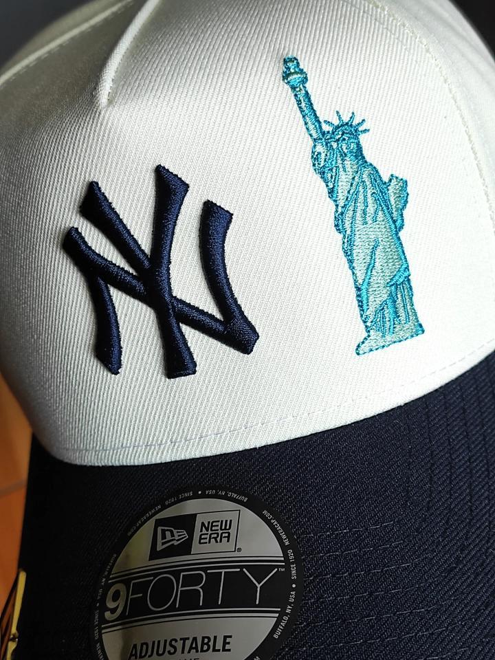 New Era New York Yankees 50th ANNIVERSARY chrome navy 9FORTY A-Frame Frame Snapback