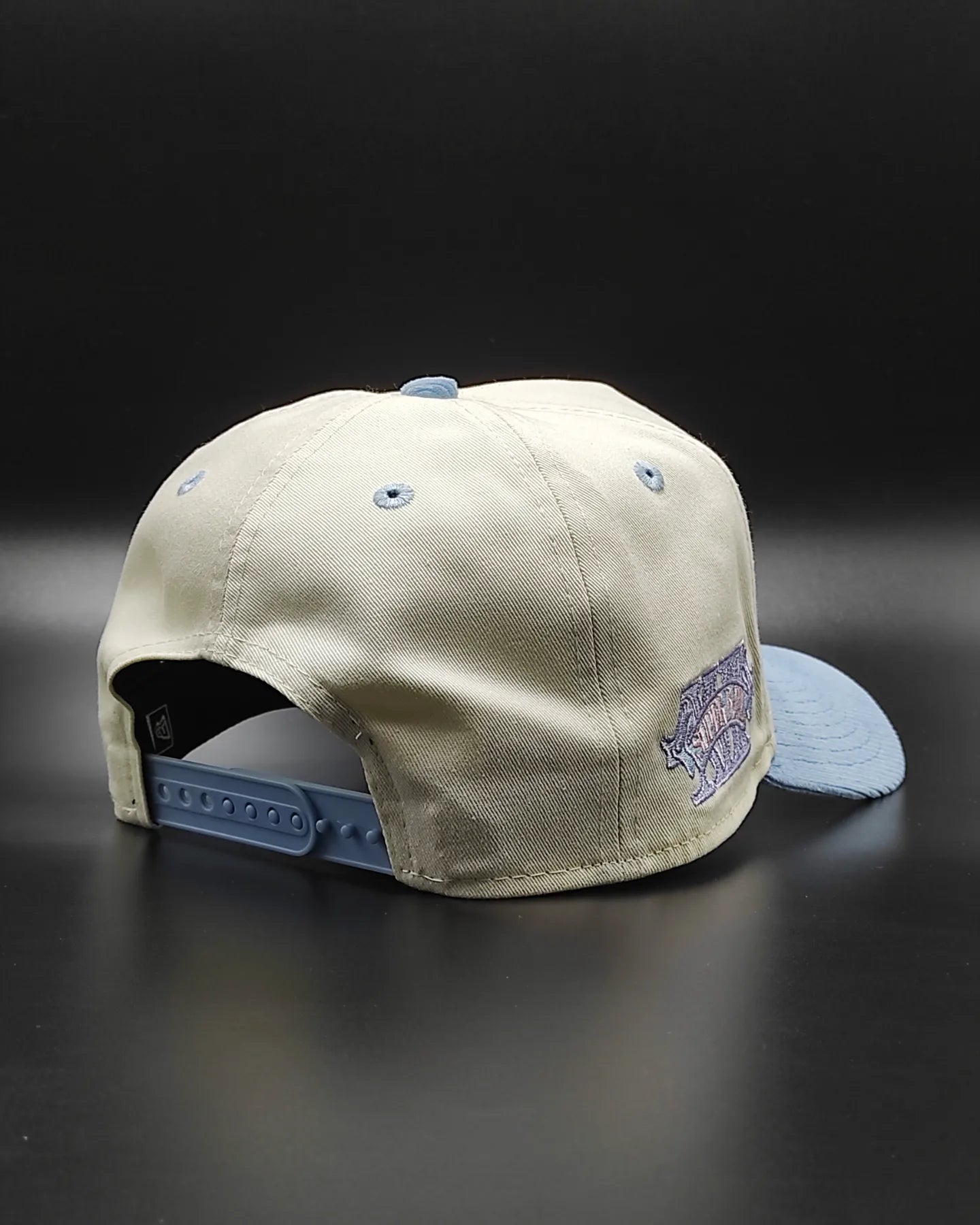 New era Oakland Raiders ' Corduroy' 9FORTY A-Frame Snapback