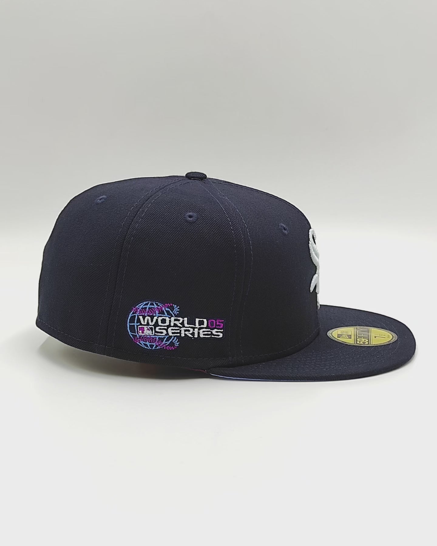 New Era 59fifty silk icys chicago white sox 2005 world series patch hat - navy