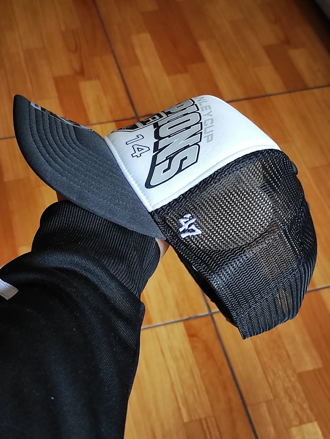 47Brand Los Angeles Kings vintage 2014 Stanley cup black foam Trucker Snapback