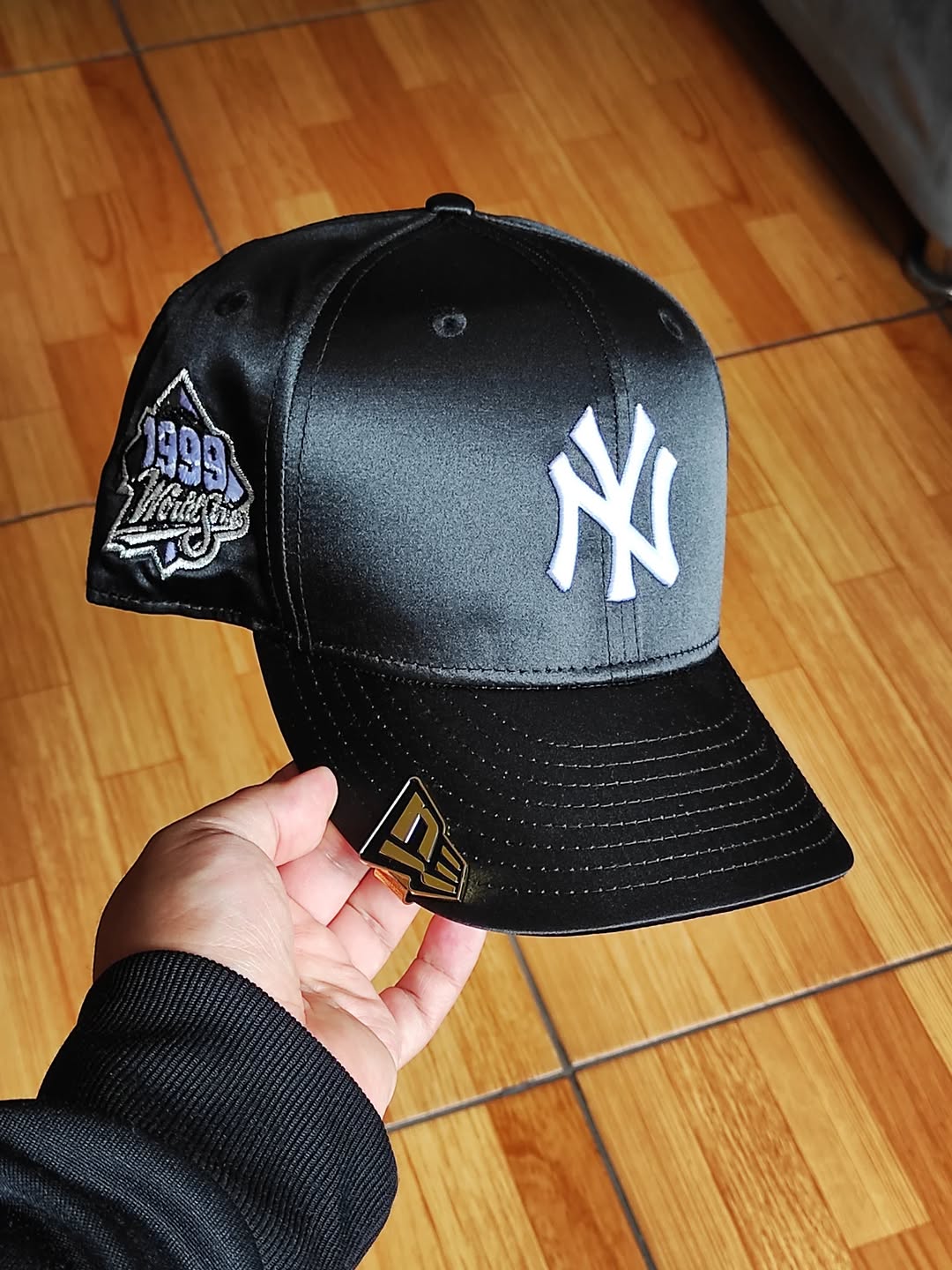 New Era New York Yankees World Series satinada black edition 9FIFTY SNAPBACK