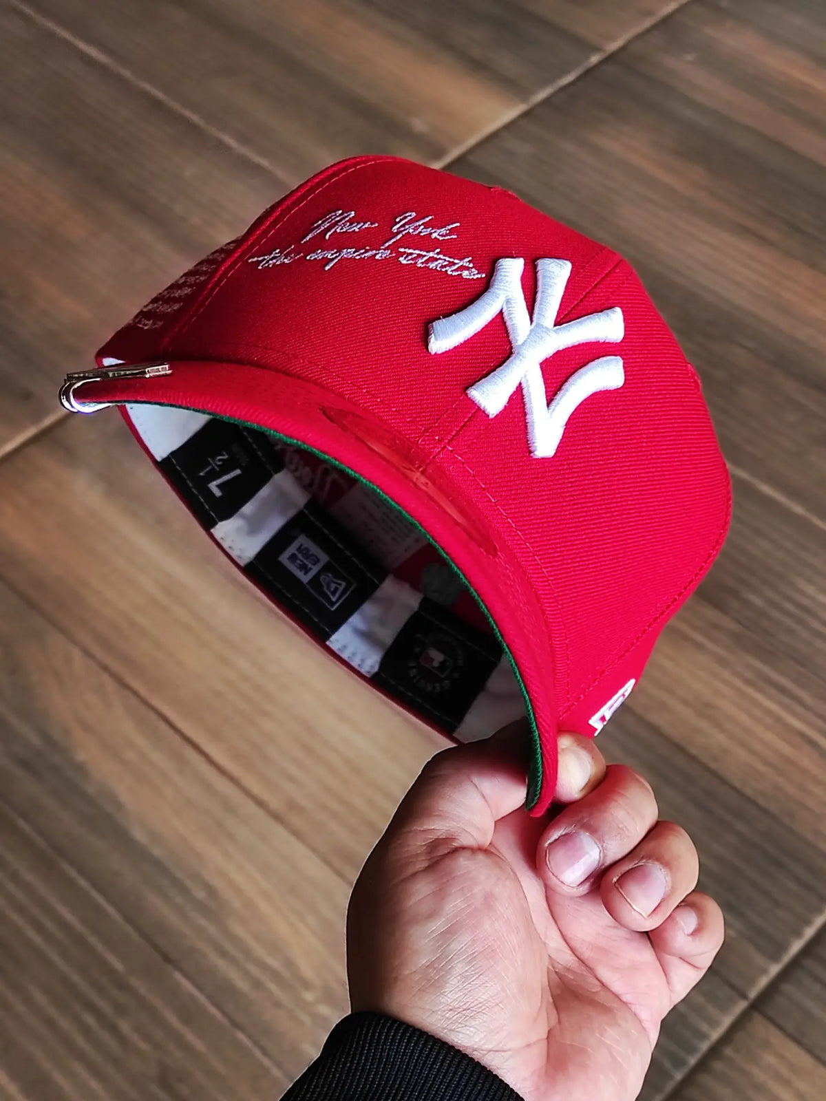 New Era New York Yankees 27x World Champions Metallic Pewter Red Prime Edition 59Fifty Fitted Hat
